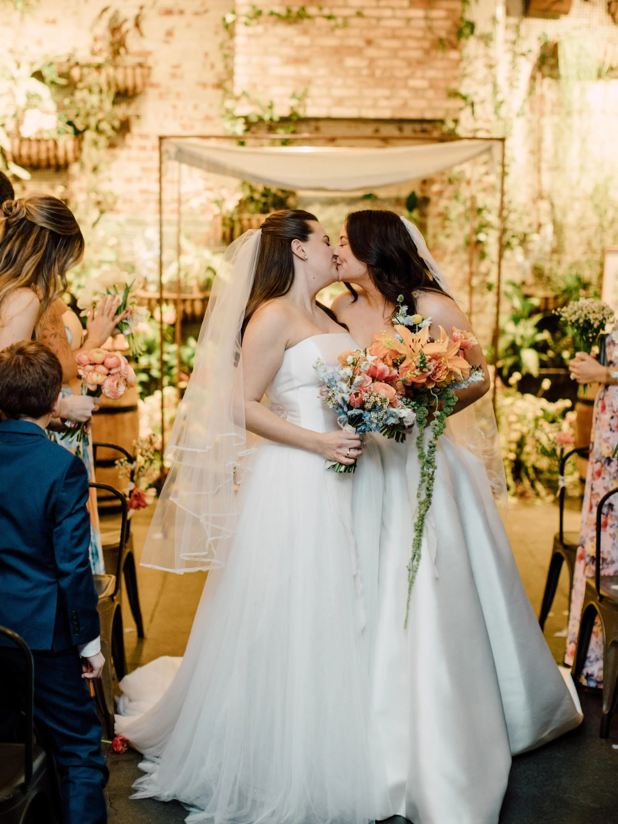 Happy PRIDE, lovers!! 🌺🌞🌼🌿🫧🪻

Hot take: if you don&rsquo;t celebrate ALL love, you shouldn&rsquo;t work in the wedding industry. oop!

Photos by @cottonwoodstudios