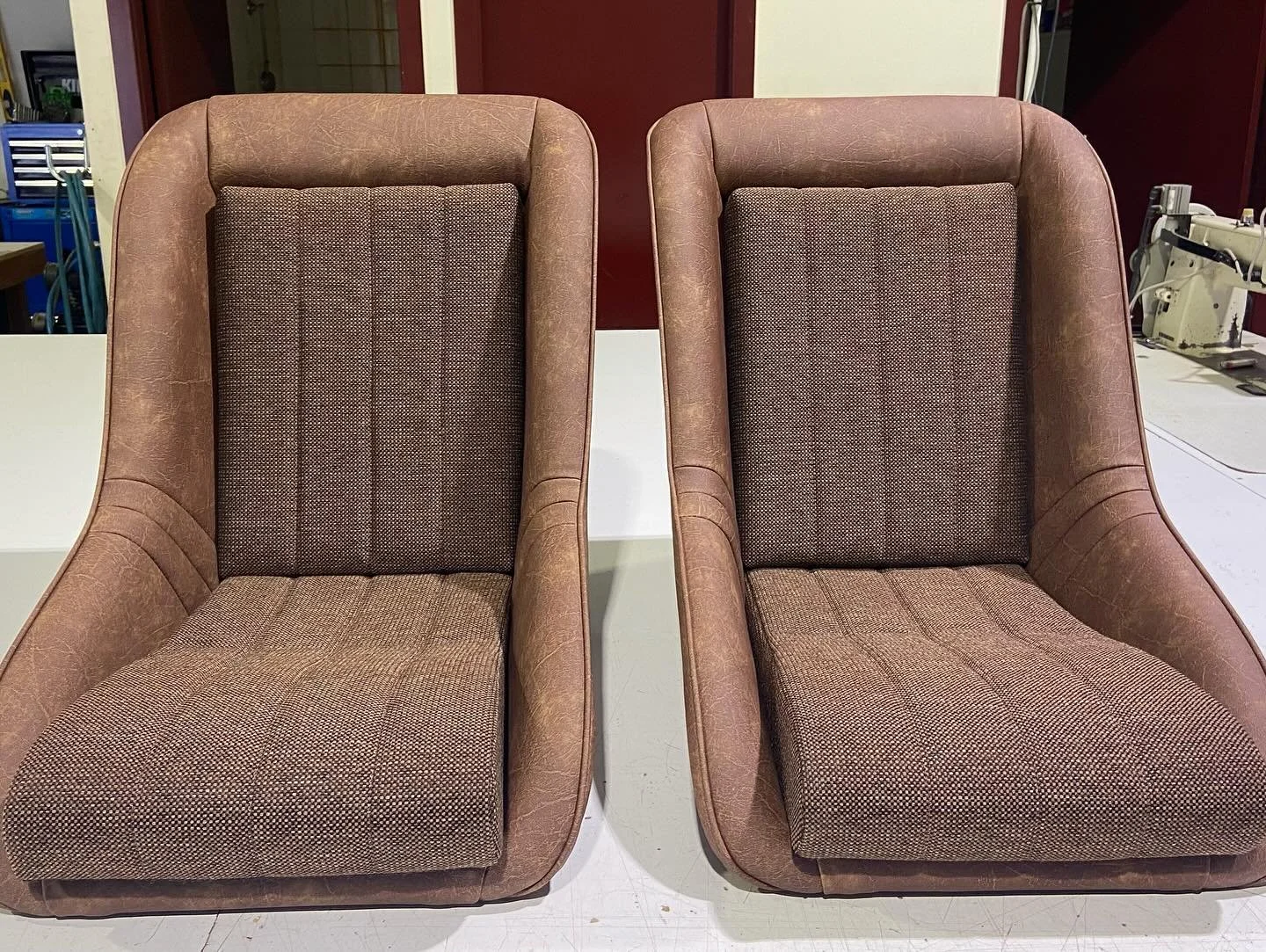 Alana&rsquo;s vw seats finished up this week. Came up really nice 
#ratoval #raceseats #vw #classiccars #triktrim