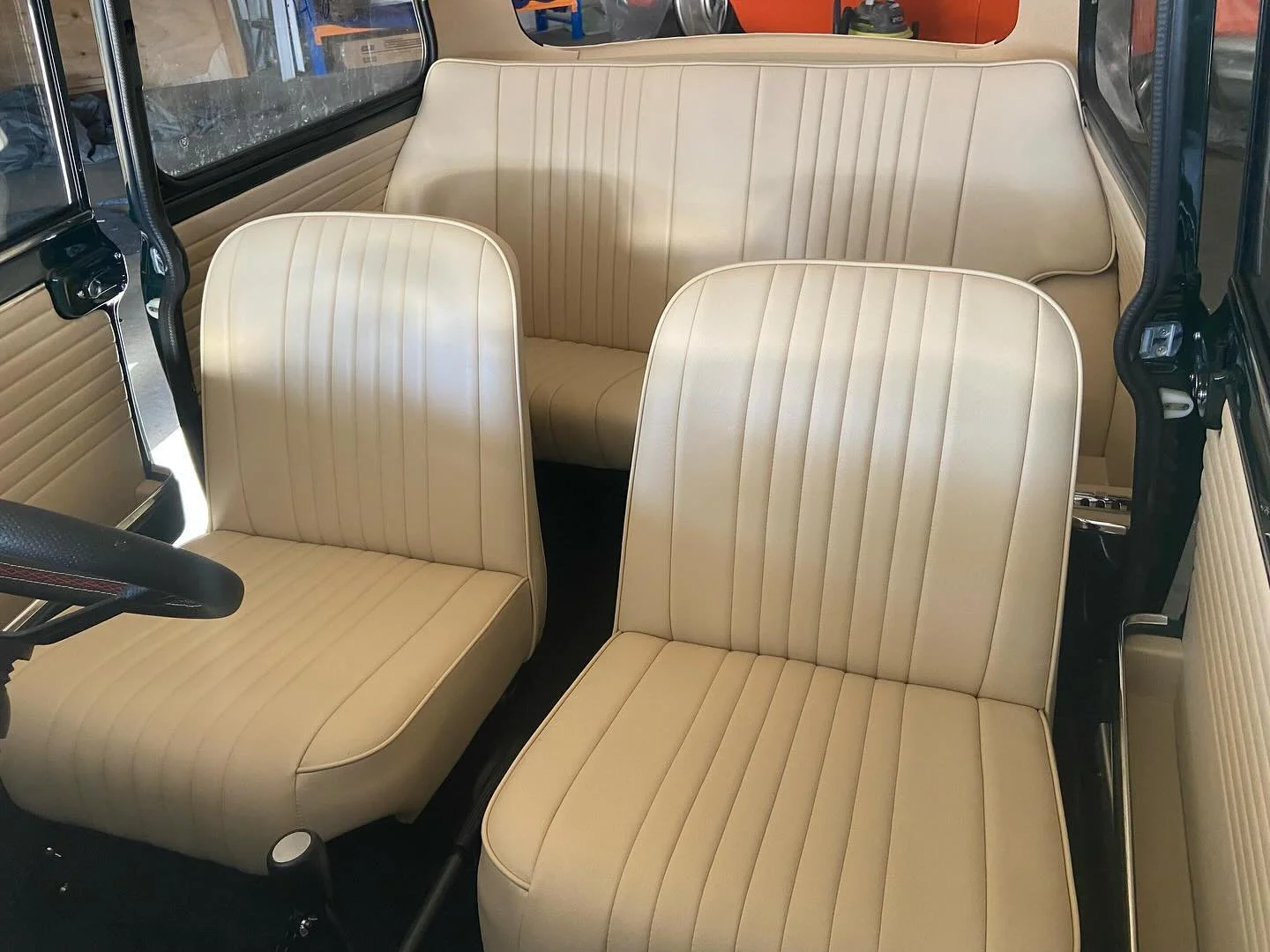 Wally&rsquo;s Cooper S all finished up today. The parchment trim looks really nice against the green. Now to finally finish of the 57 
 #minicooper #classiccars #original #motortrimming #triktrim