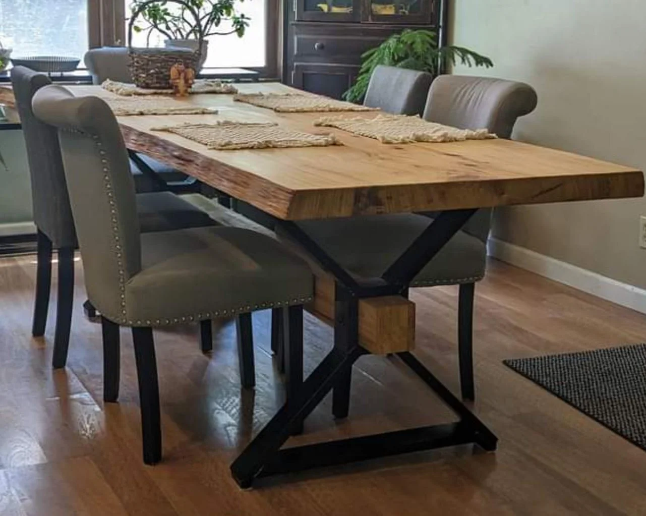 2 Kirchner table.JPG