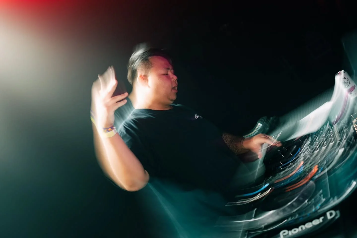 250920 - Cloud10 
 
@cloud10music_ at @mythlive

▬▬▬▬▬
Camera details:
Sony A7RIII
Sony A7
⎯⎯⎯⎯⎯⎯⎯⎯⎯⎯⎯⎯
Lenses:
Sony FE 16-35mm F2.8 GM
Sony FE 24-240mm 3.5-6.3
Sony FE 100-400mm 4.5-5.6 GM
.
.
.
.
.
.
.
#fyp #foryou #foryoupage #Photography #photogr