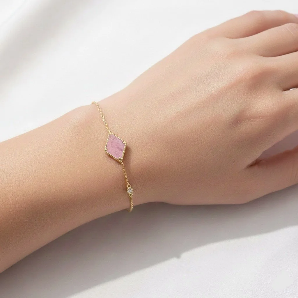 Rhombus Bracelet Pink_YG.JPG