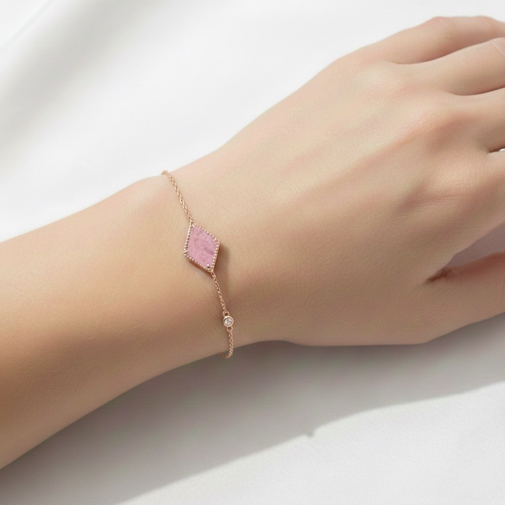 Rhombus Bracelet Pink_RG.JPG