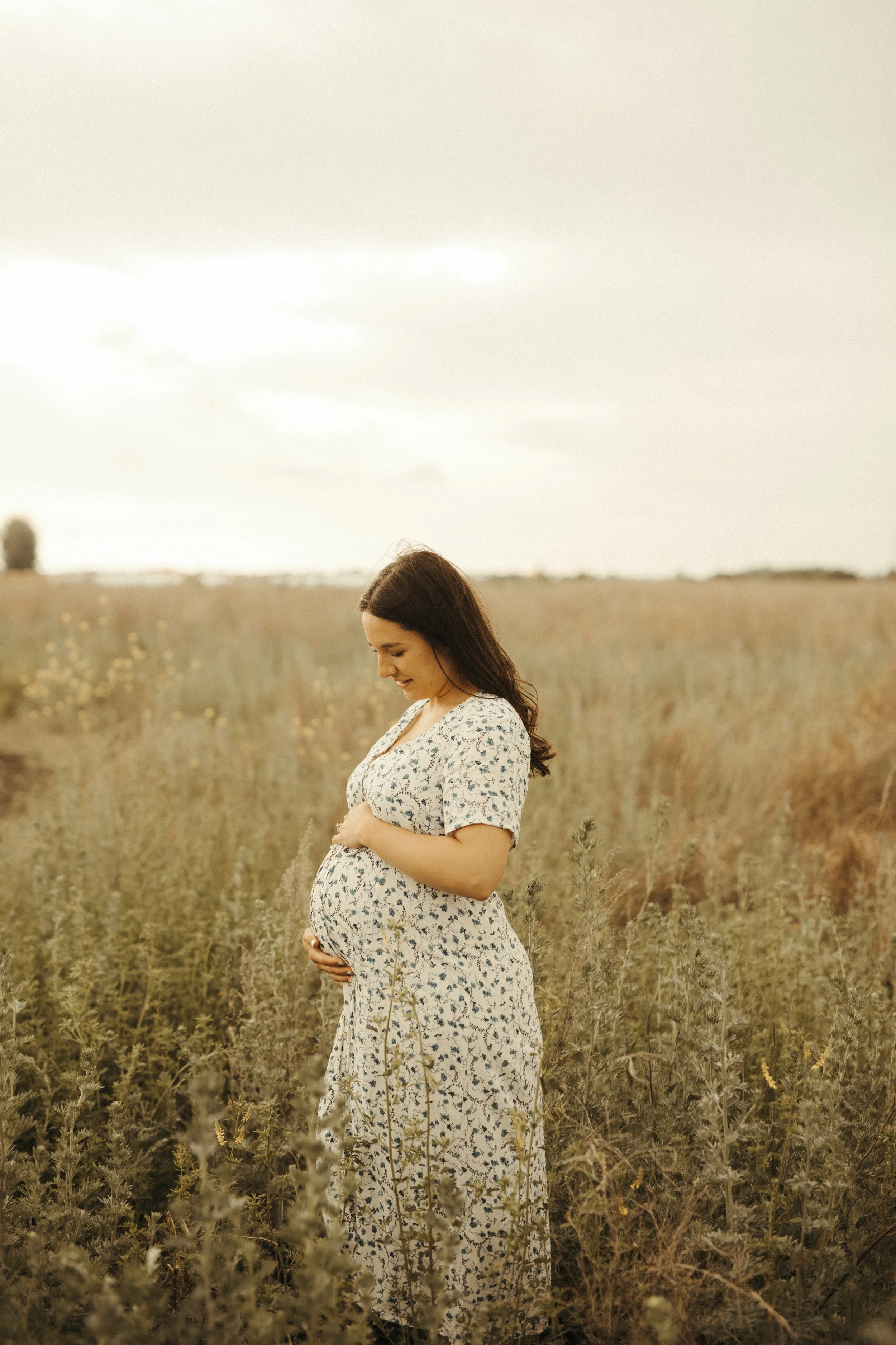 Jasmine + Adam {maternity] (40).jpg