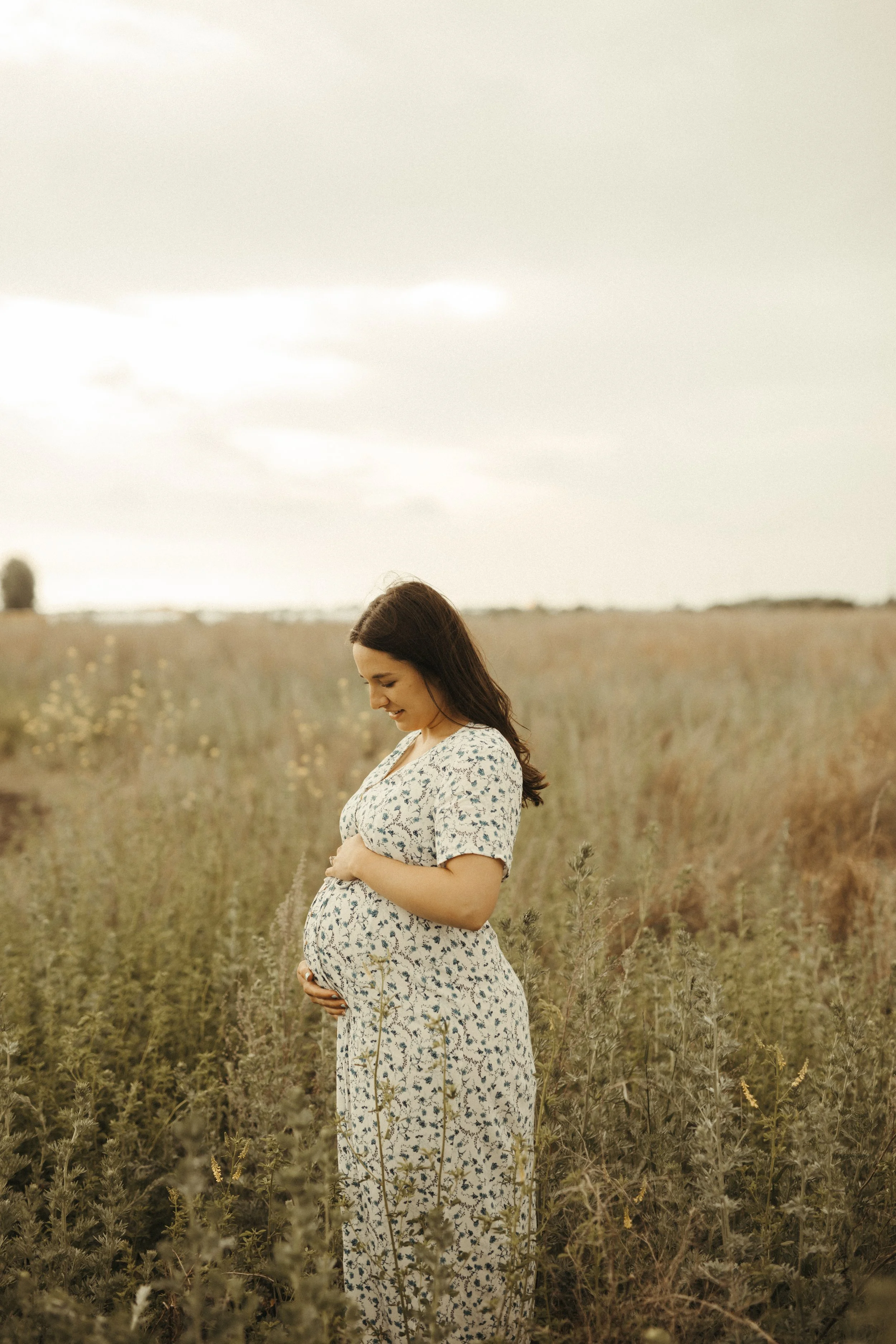 Jasmine + Adam {maternity] (41).jpg