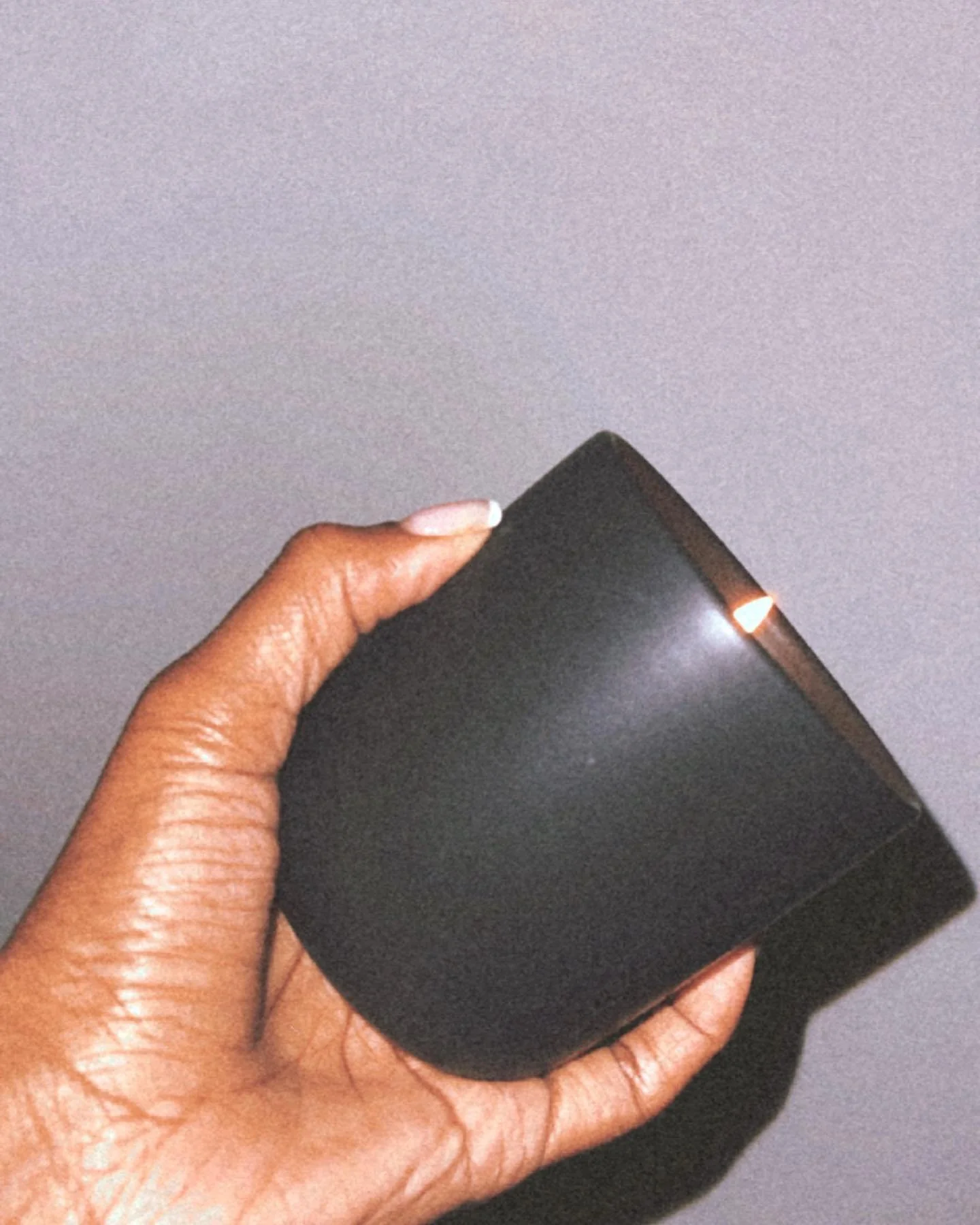 🖤Same long lasting scent&hellip;&hellip;.new, improved, bigger vessels🖤 click the link in our bio to order our Fall 21 Collection now🖤
#kftk #kandlesforthekulture #candles #candlelover #dmvcandles #blackownedbusiness #blackownedcandlecompany #blac