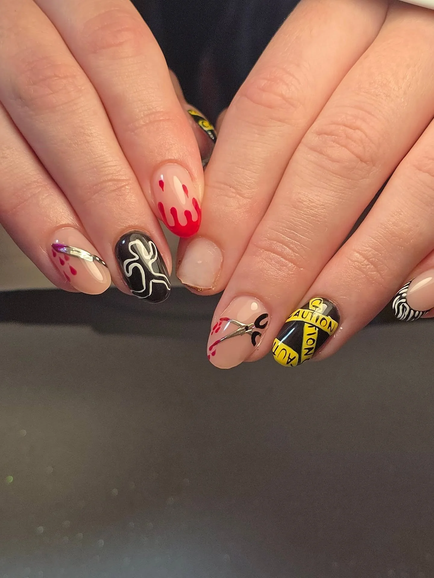 Halloween round-up 🎃

Bit of spooky, bit of fun, and a bit of cute-ness this year for Halloween! 👻 

I feel like I didn't get a whole lot of spooky season sets this year, but I definitely loved what I did get to do! 

Using all @lightelegancehq pro