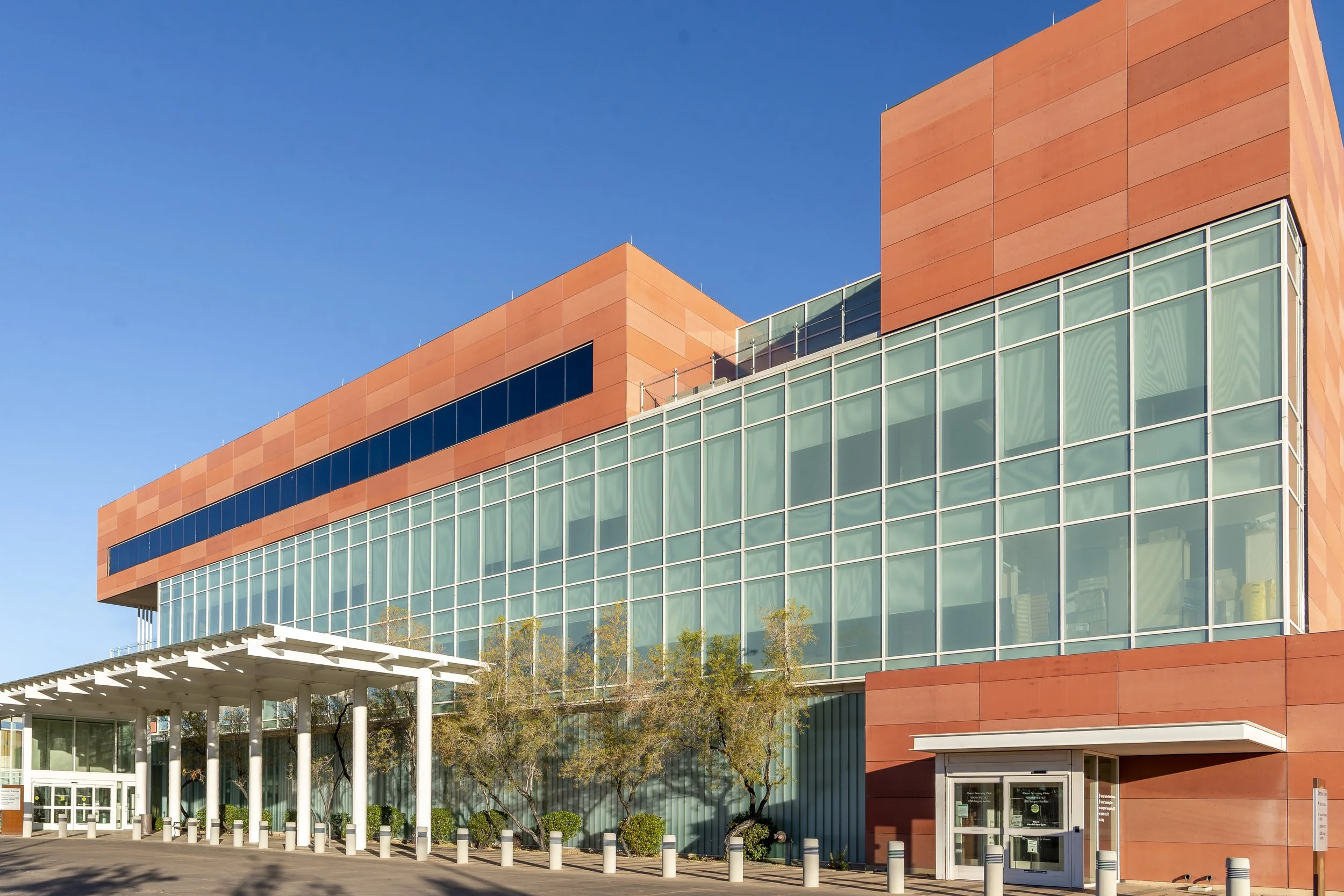 UNM Comprehensive Cancer Center