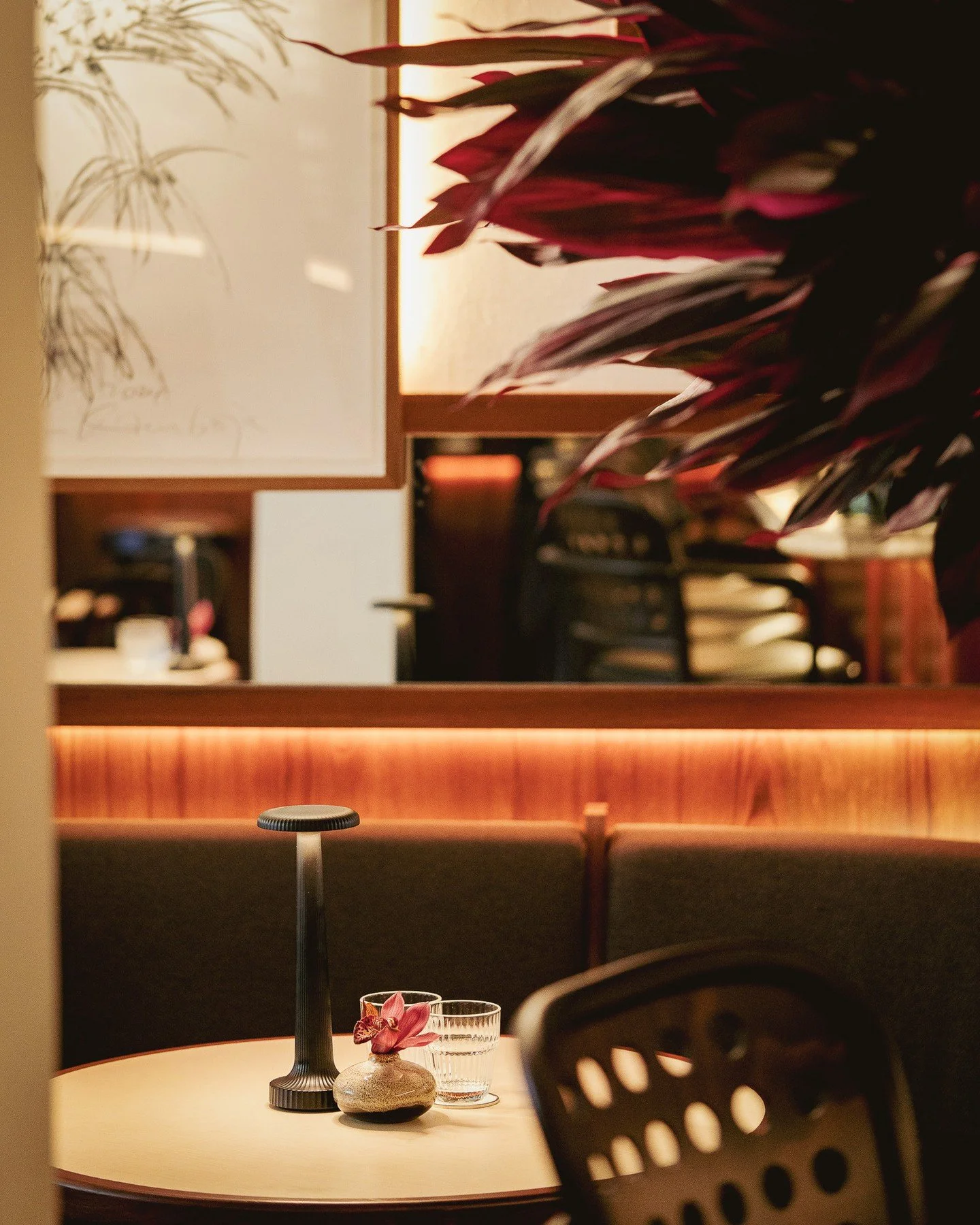 Come for breakfast eggs, come back for a nightcap.⁠
⁠
Extended weekend hours, starting May. Brunch from 9.30am, both days. And for the first time, Sunday evenings are open too.⁠
⁠
Saturday: 9.30am &ndash; 3.30pm | 5.30pm &ndash; 11.30pm⁠
Sunday: 9.30