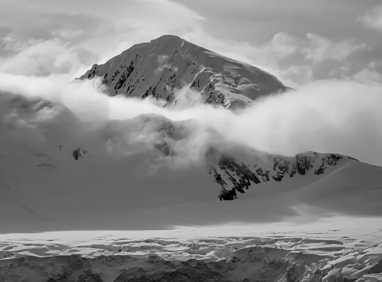 Two glimpses from Antarctica&rsquo;s Heartbeat ❄️
I have waited to share full series because, like the places I visit I believe my work should be revered not consumed ,it is not content it is art. The full series of ten award winning images some hono
