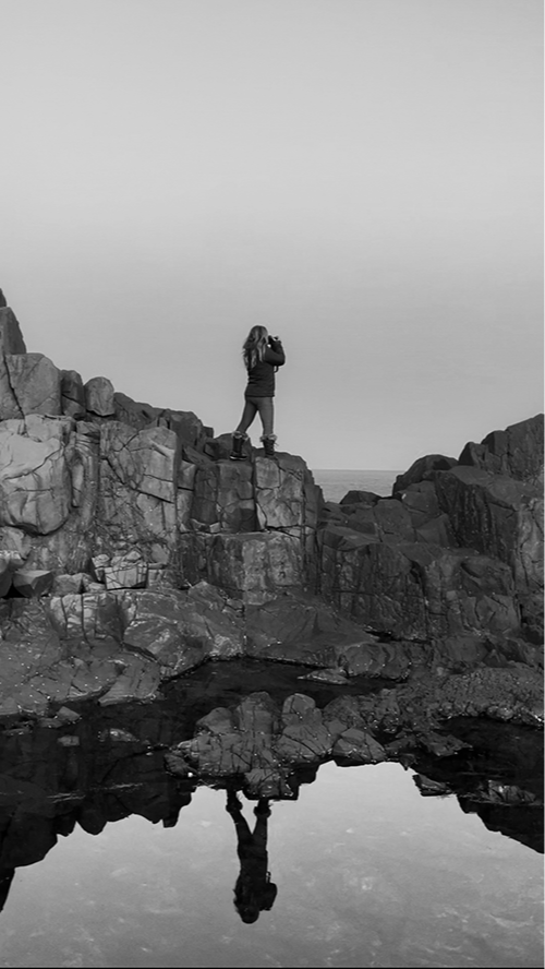 Antoinette Kouts Photographer2.png