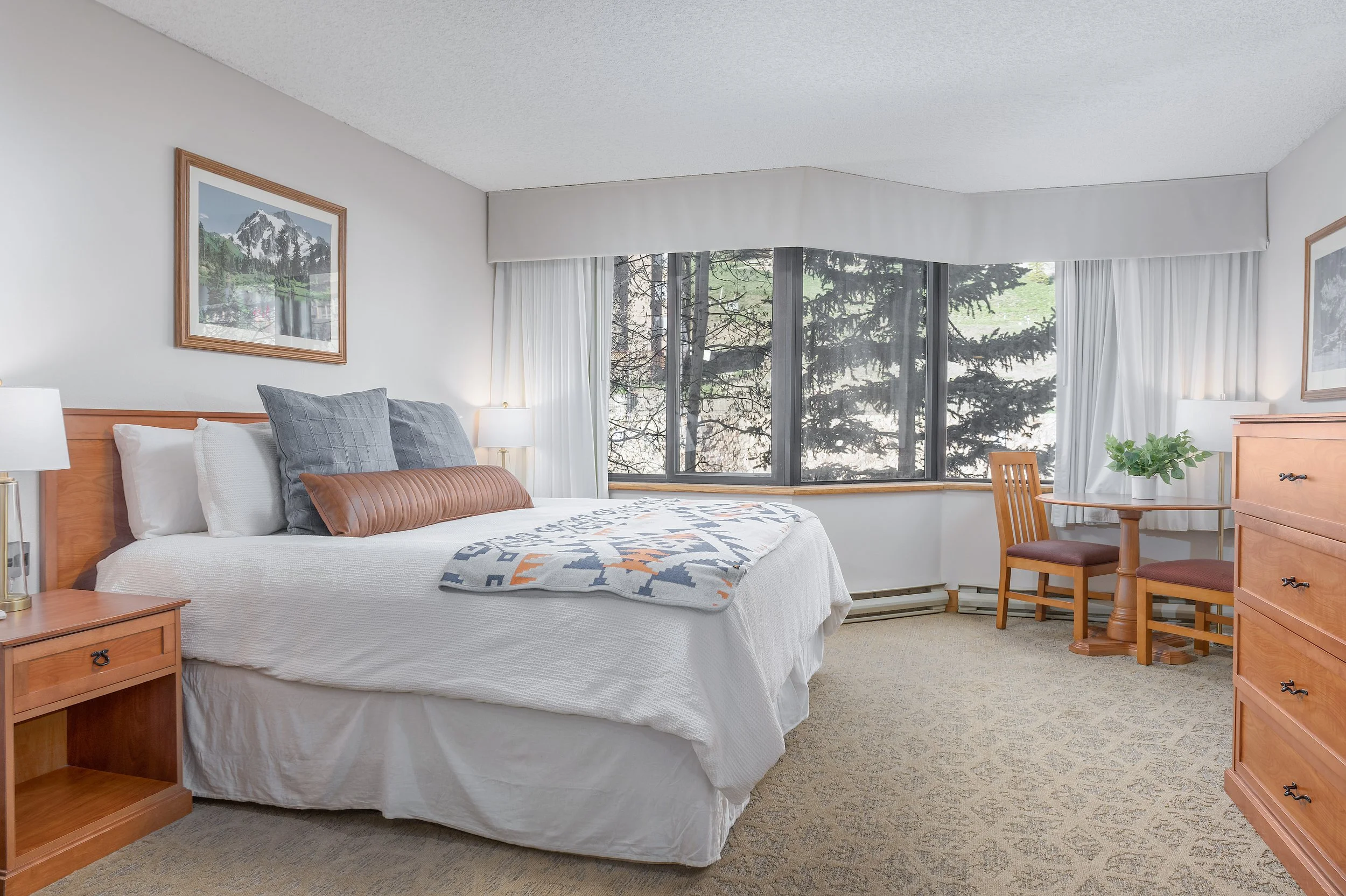 Grand Lodge Crested Butte 2.jpg