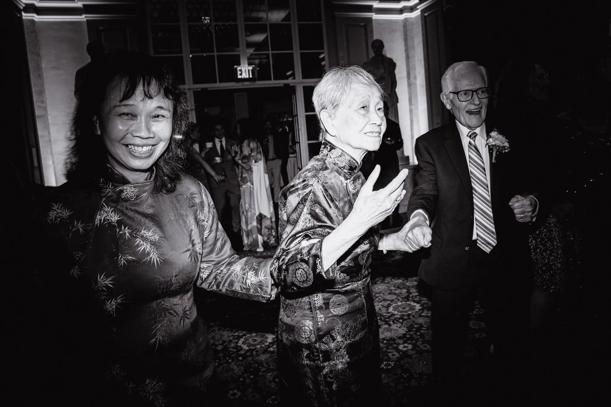 abstn.wedd-166-.jpg