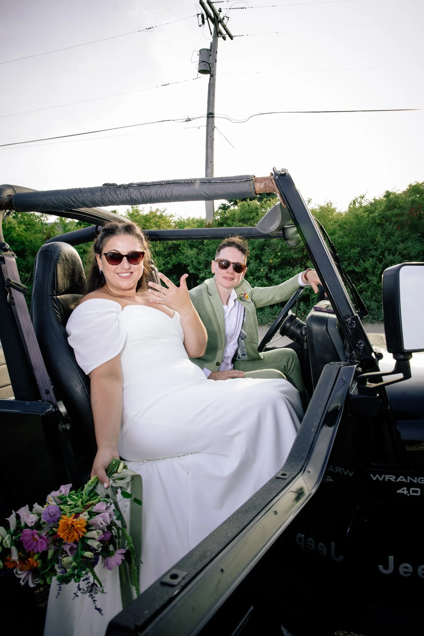 Molly&Sarah_abstn.wedd-217-6421.jpg