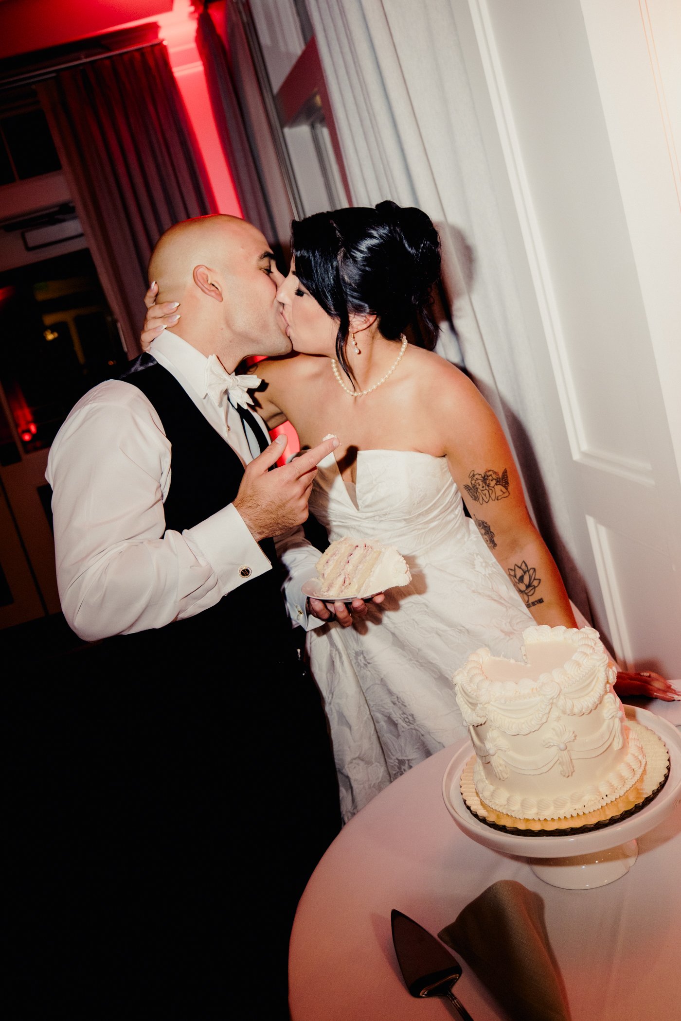 MassachusettsCountryClubWedding-809.jpg