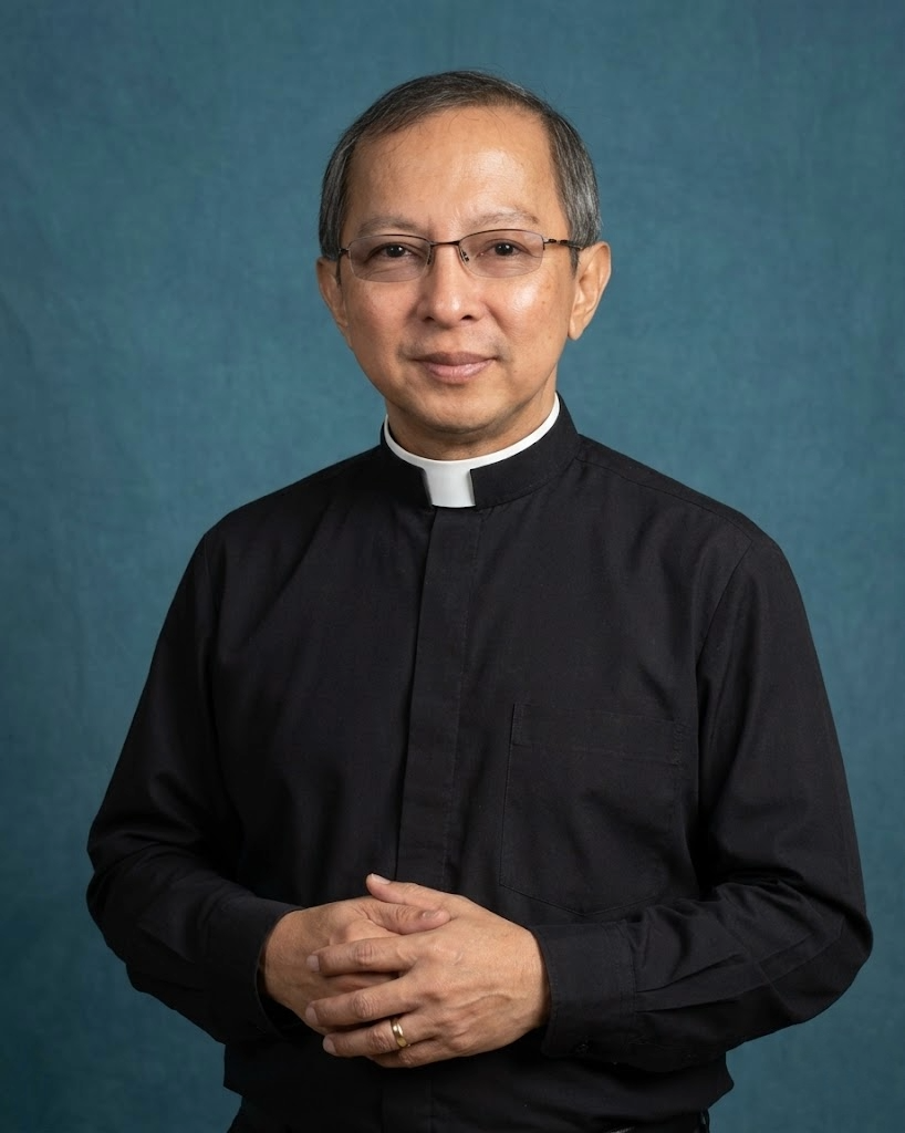 Father Camilo De Villa
