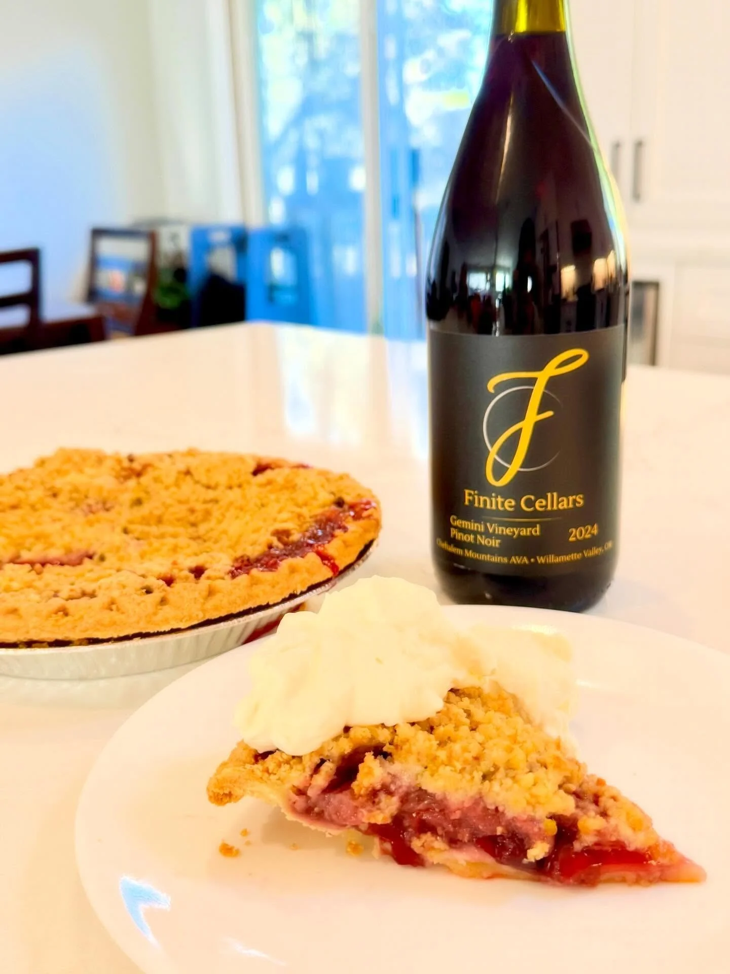 Happy Pi day to those that celebrate 🤓 🥧 

Wait didn&rsquo;t everyone throw pi day house parties in their late 20s?? Despite the irrational concept, we highly recommend.  Everyone brings a pie to share, pair it with some good wine and friends, and 