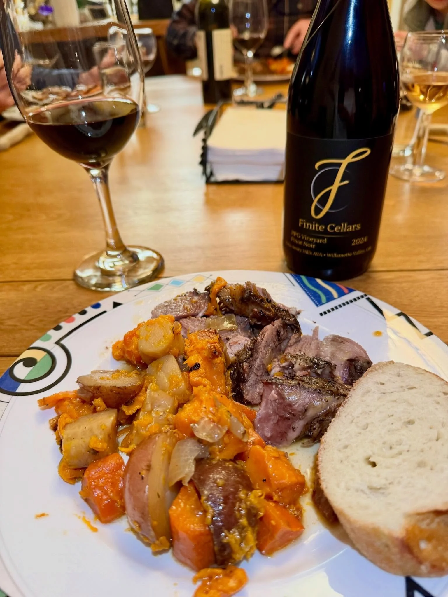 It&rsquo;s Mother&rsquo;s Day, Oregon Wine Month, and Share and Pair Sunday!  So we&rsquo;re sharing a recipe that goes great with Oregon Pinot 🍷 and is a set it and forget it crock pot meal.  More time with mom = the best kind of Mother&rsquo;s Day