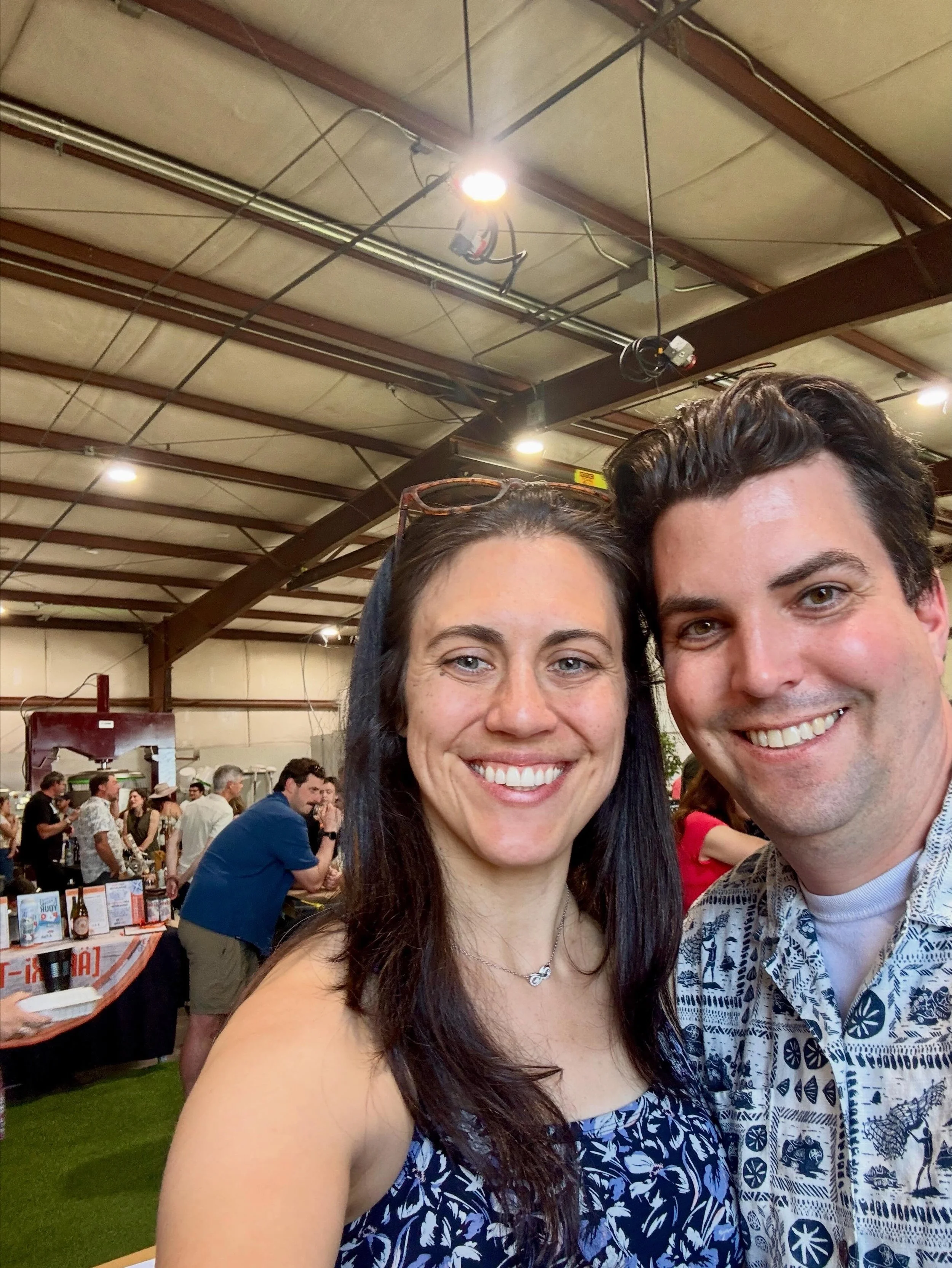 It was a very Indie start to Memorial Day weekend 🍷 ☀️ 

We only poured at the @indiewinemixer on Saturday (and today was so fun) tomorrow it will be a new batch of 25 small production winemakers taking over @ricochetwine .  If you&rsquo;re free, st