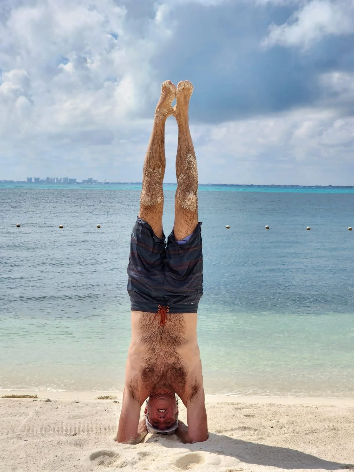 Headstand_Isla_Mujeres.jpeg