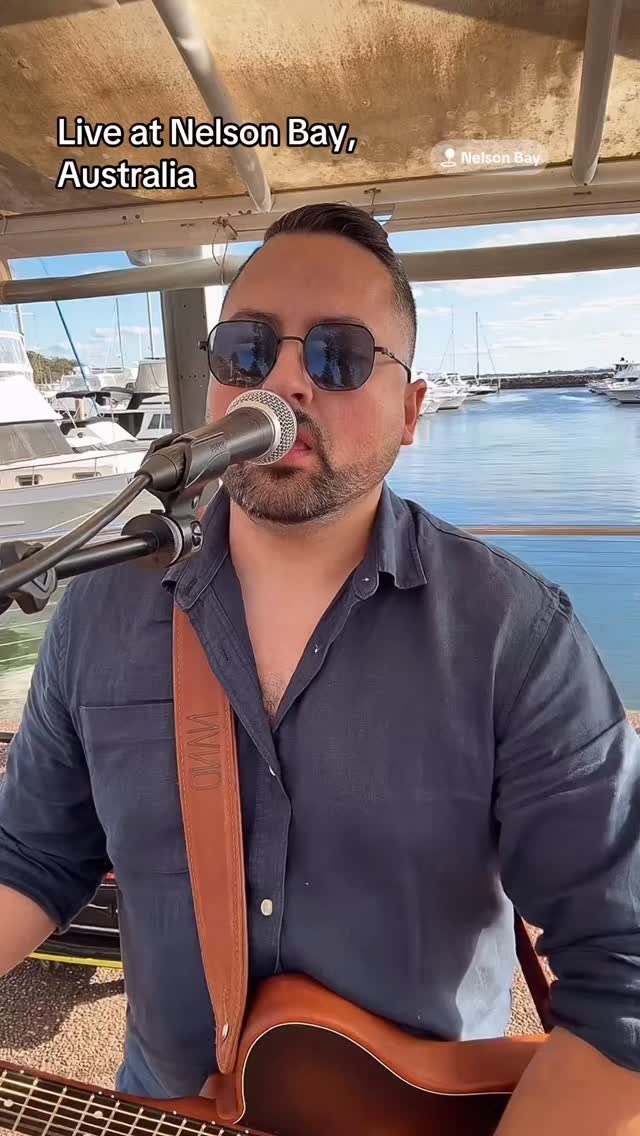 🎤 Clip from the weekend’s live stream - Singing a cover of “Need the sun to break” by @jamesbaymusic ☀️
.
.
.
#live #livemusic #tiktoklive #guitarist #singer #livehighlights #jamesbay #needthesuntobreak #fy #fyp #nanosmusic #nelso