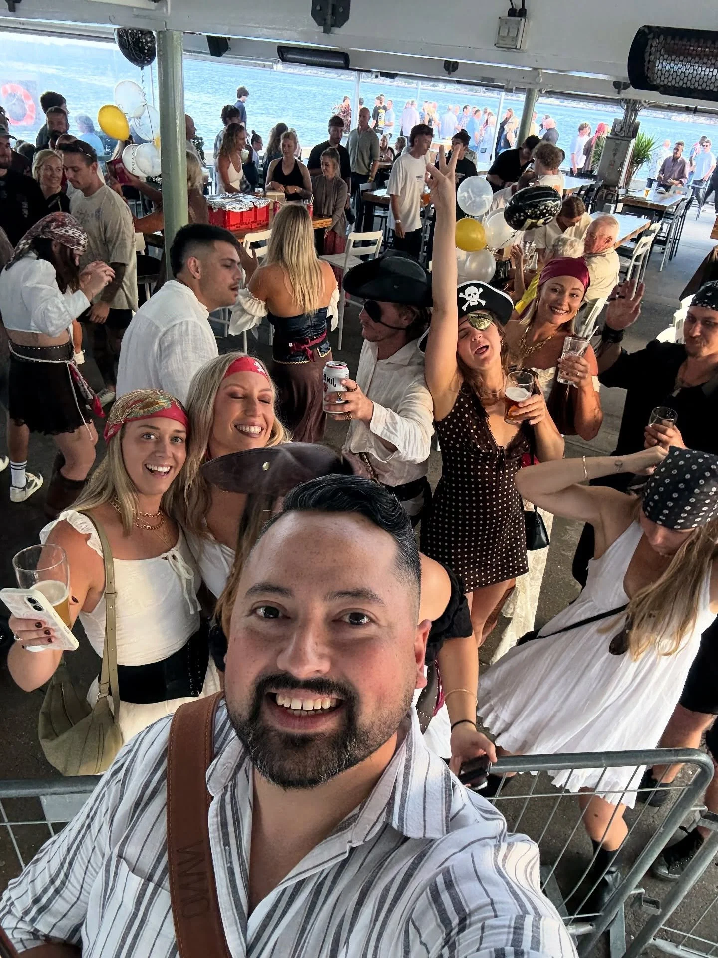 Had a great time singing @queenswharfhotel ✌🏼😃 cheers to everyone that made it and joined in the fun #livemusic #nanosmusic