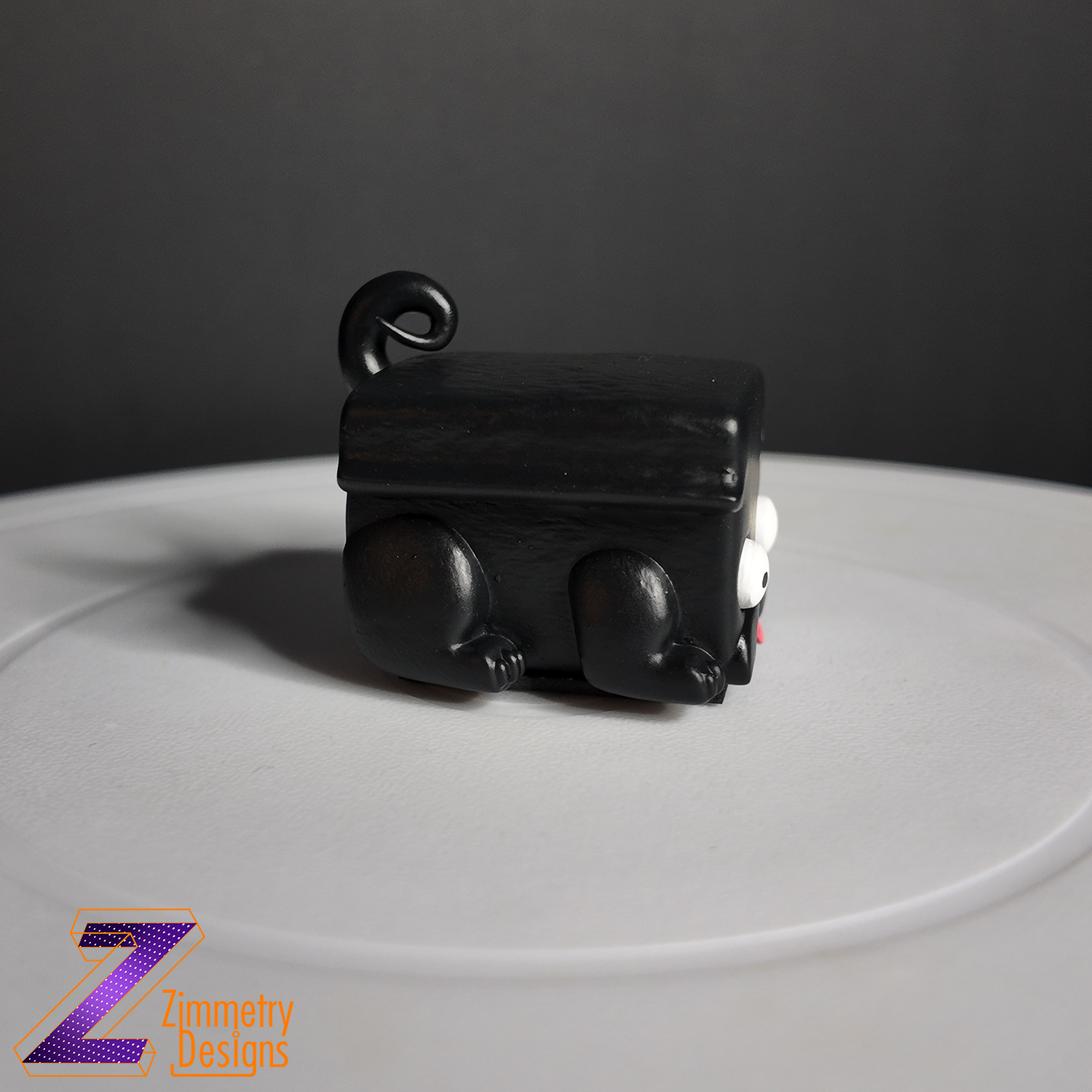 PugLoaf_Black_04.png