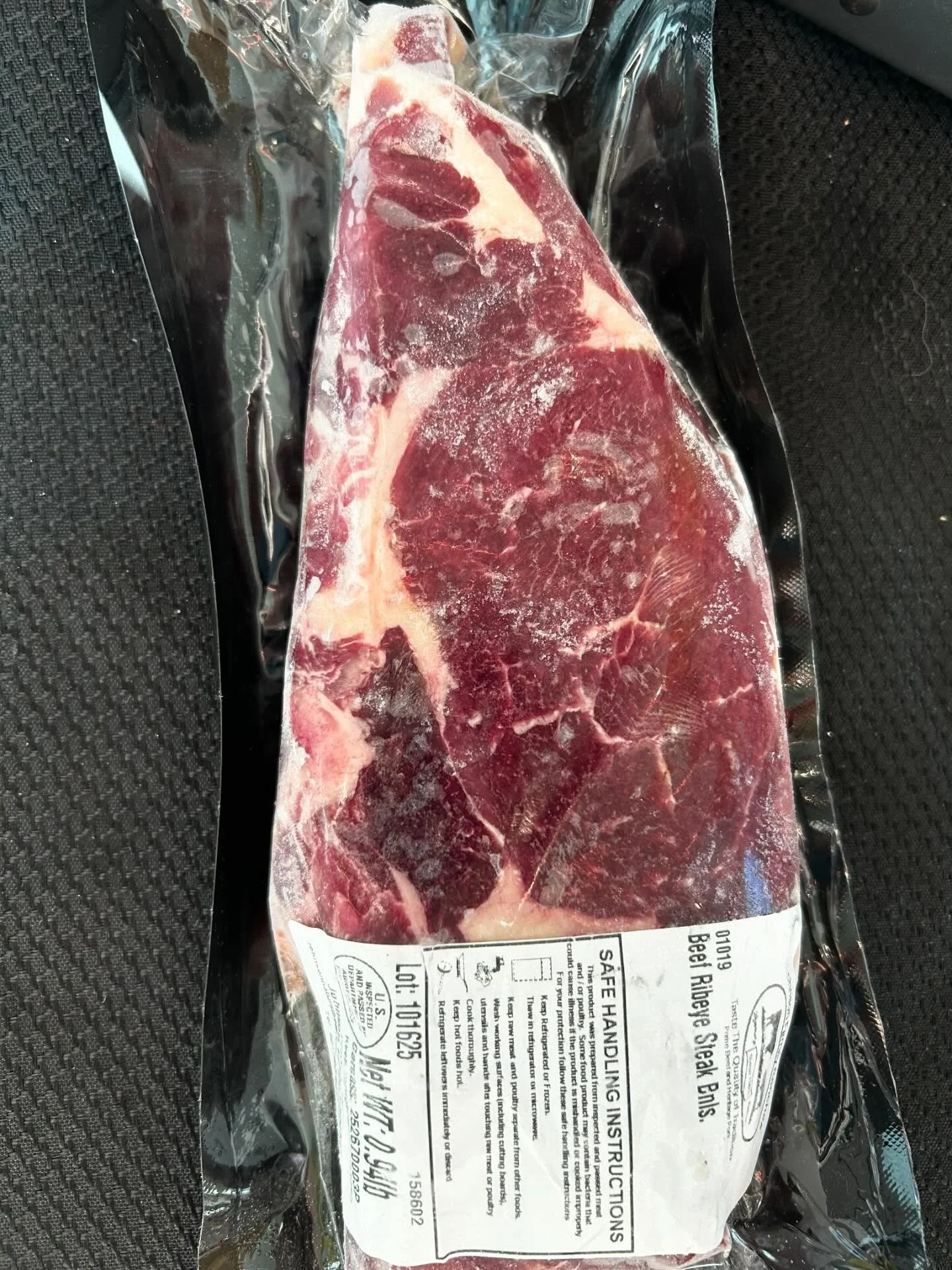 Dry aged ribeye, T bones, flat irons and more (filets anyone?)! 
Sandy city holiday market today until 6pm