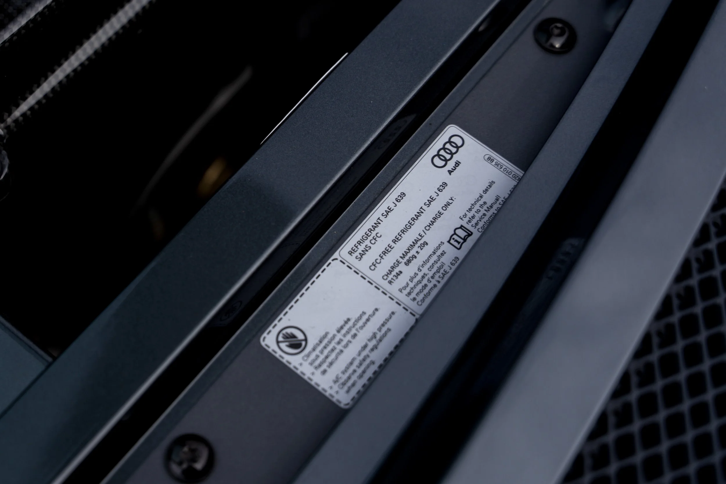 2015 Audi R8 V10 Plus #1946 Advertising-64.jpg