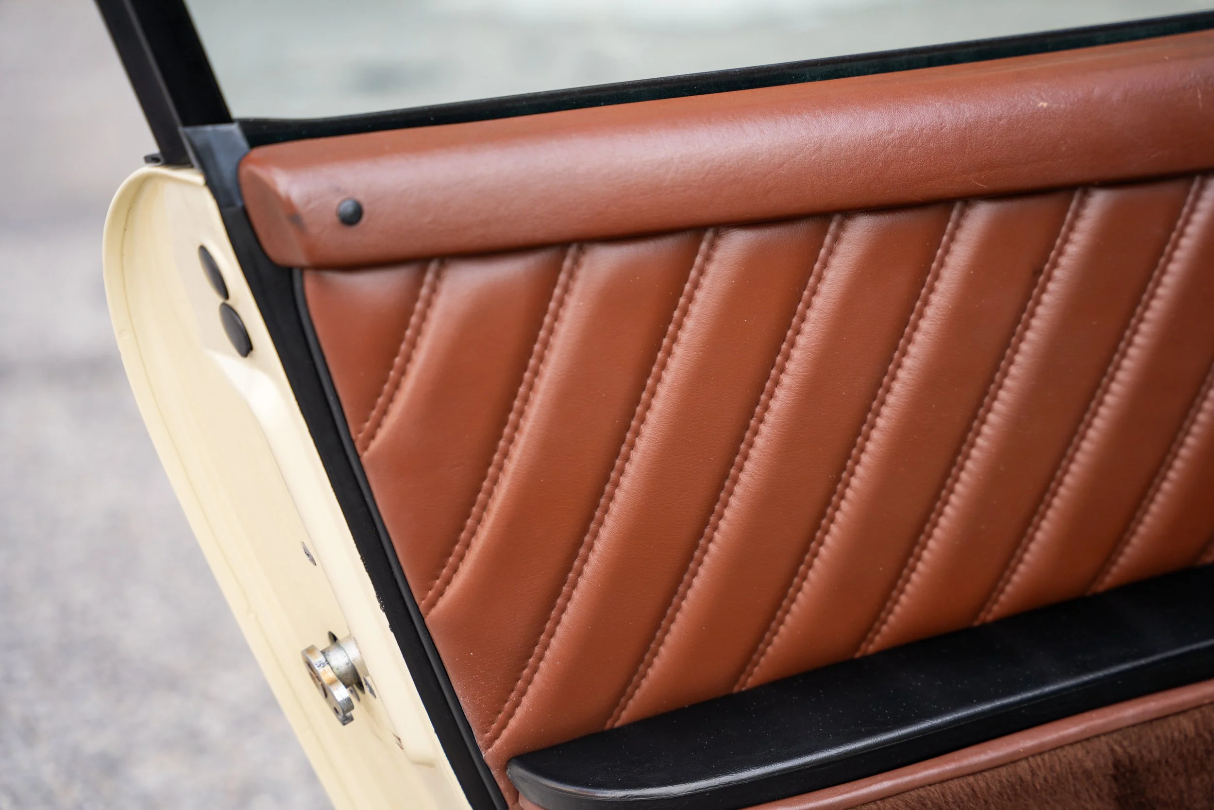 1977 Porsche 911 Turbo Carrera #0677 Advertising Photos-39.jpg