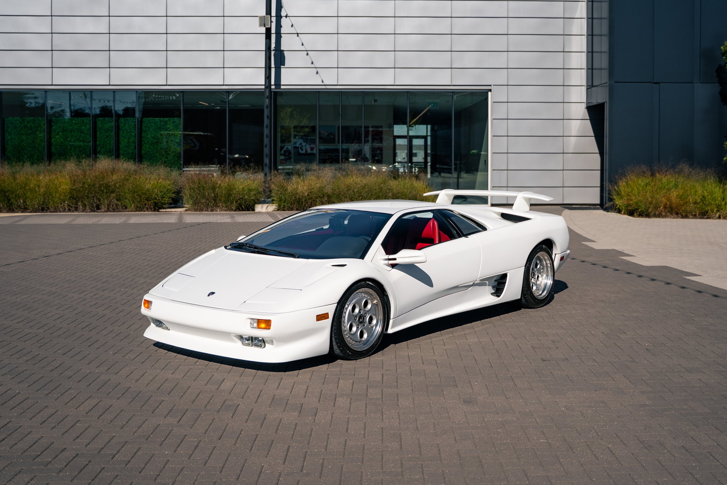1991 Lamborghini Diable #2221 Advertising Photos-16.jpg