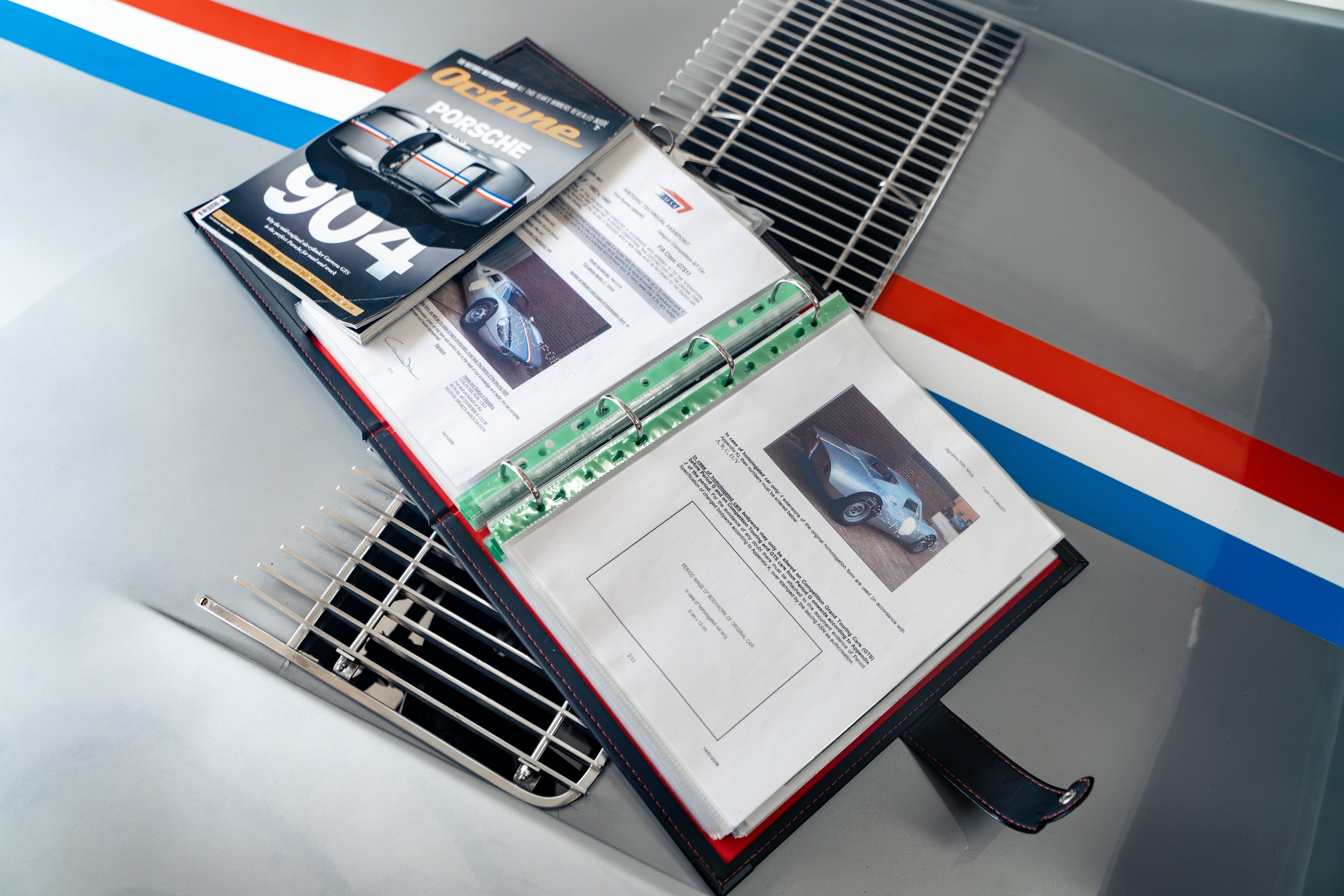 1964 Porsche 904 Carrera GTS_Advertising Photos #083-81-6.jpg