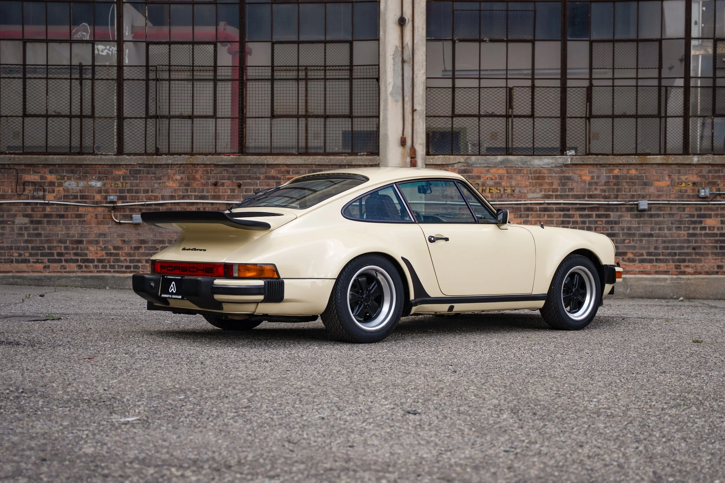 1977 Porsche 911 Turbo Carrera #0677 Advertising Photos-31.jpg
