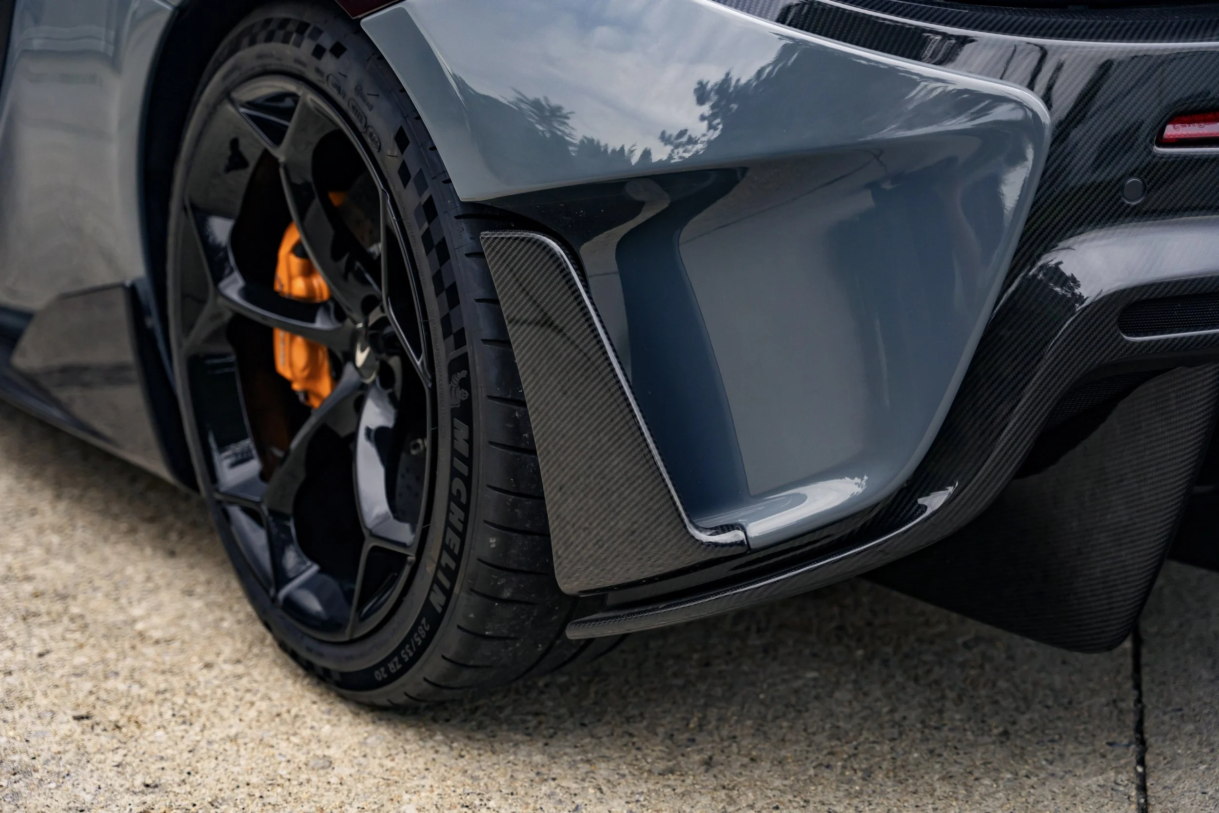 2019 McLaren 600LT #6907_Advertising Photos-26.jpg