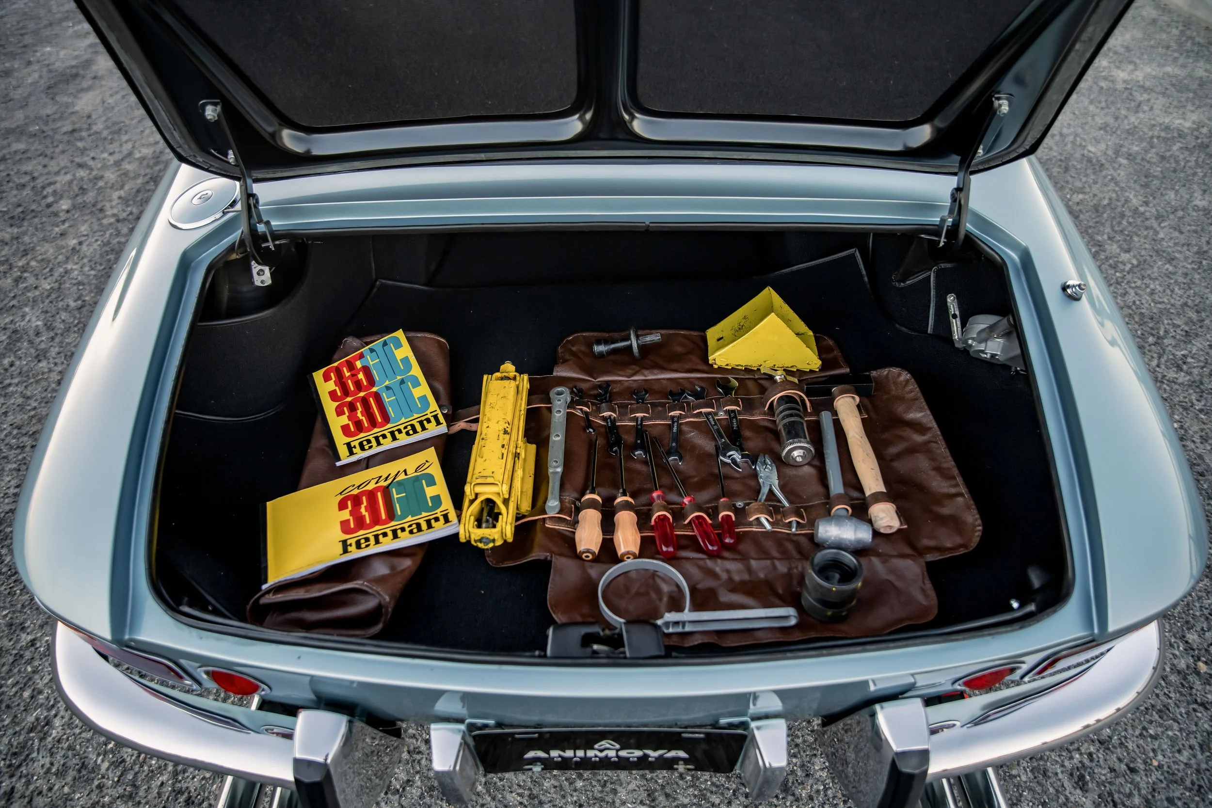 1967 Ferrari 330 GTC_Advertising #9945-57.jpg