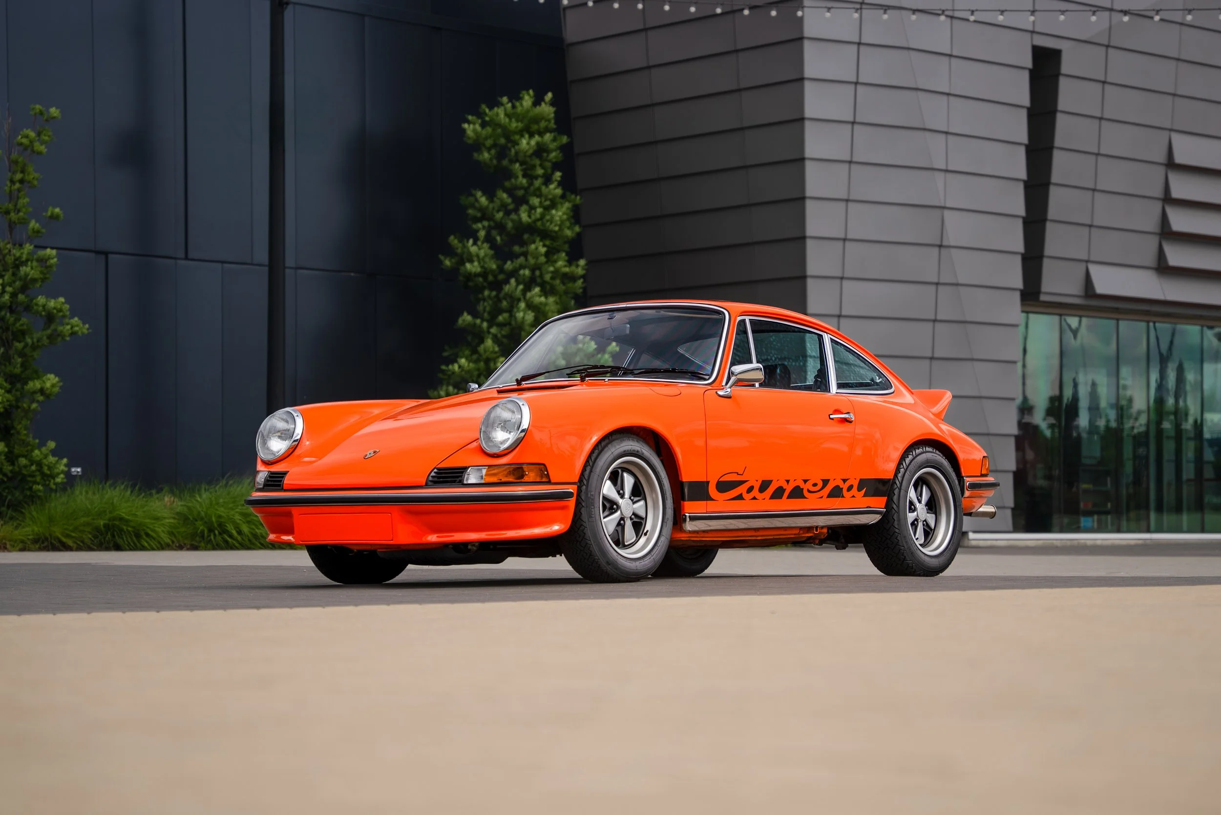 1973 Porsche 911 Carrera RS #1137 Advertising Photos-3.jpg