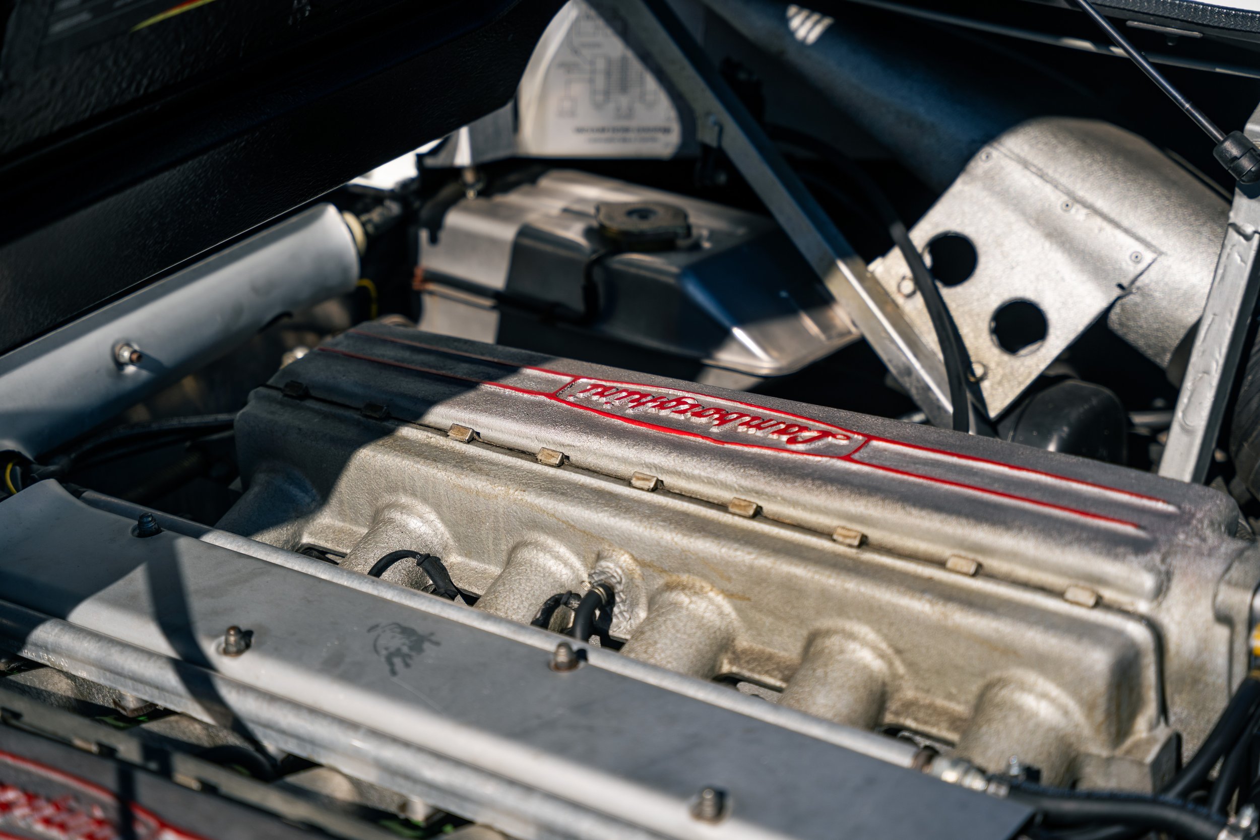 1991 Lamborghini Diable #2221 Advertising Photos-87.jpg