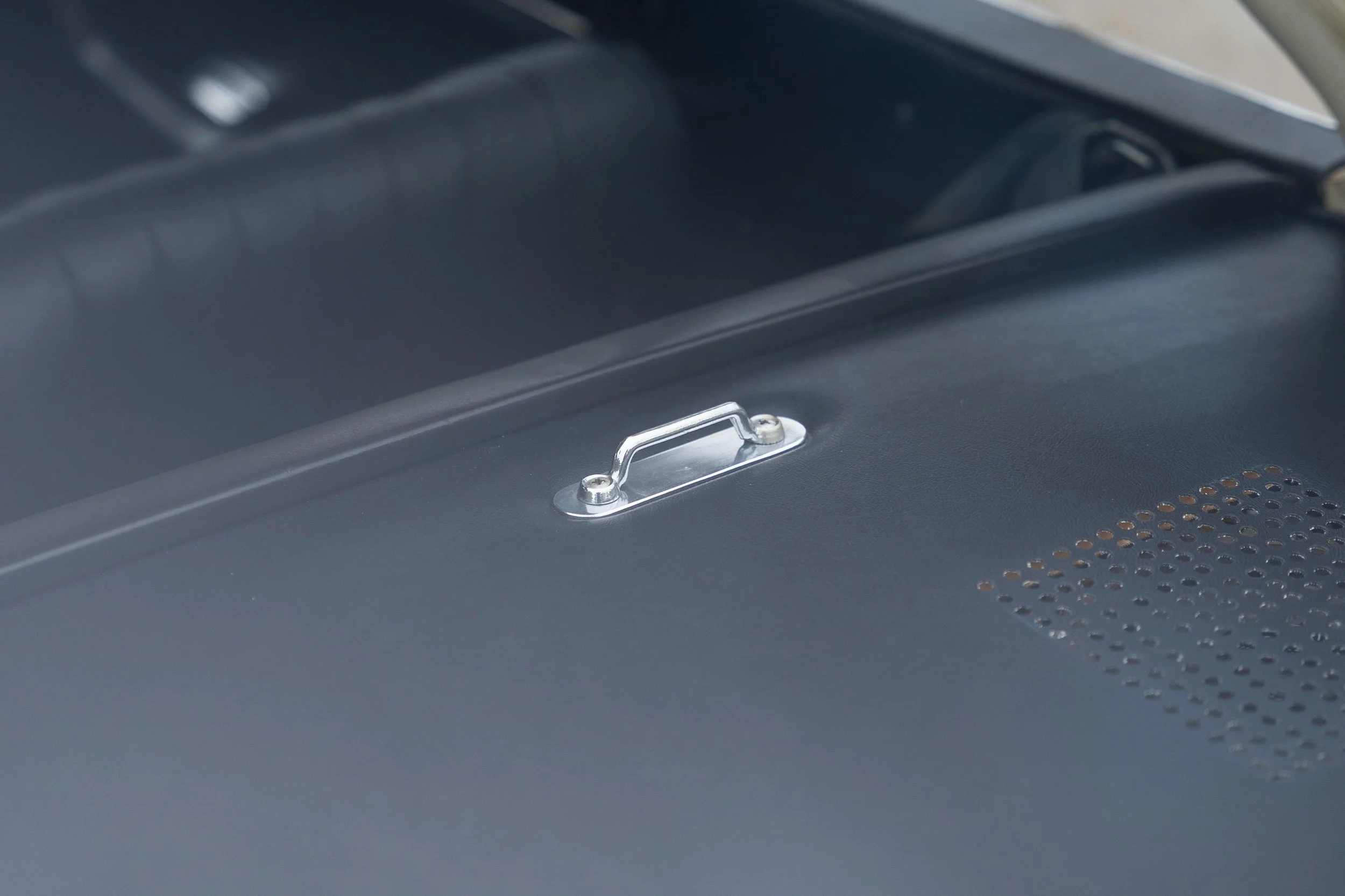 1968 Ferrari 330 GTC #0755 Advertising Photos-52.jpg