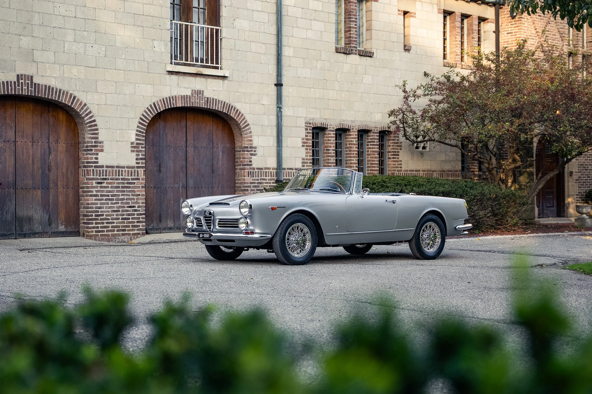 1964 Alfa Romeo 2600 Touring Spider #2676 Advertising Photos-13.jpg