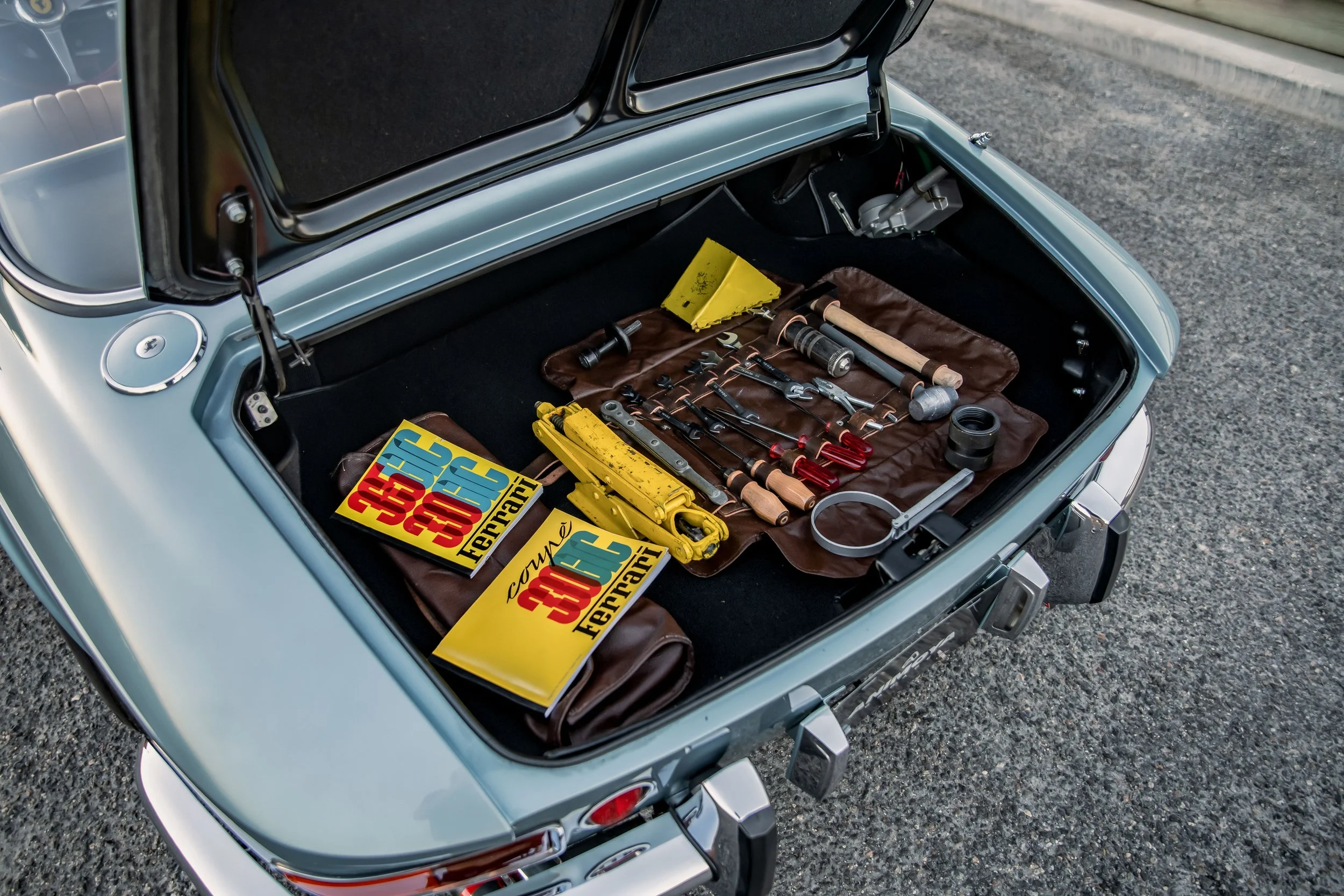 1967 Ferrari 330 GTC_Advertising #9945-56.jpg