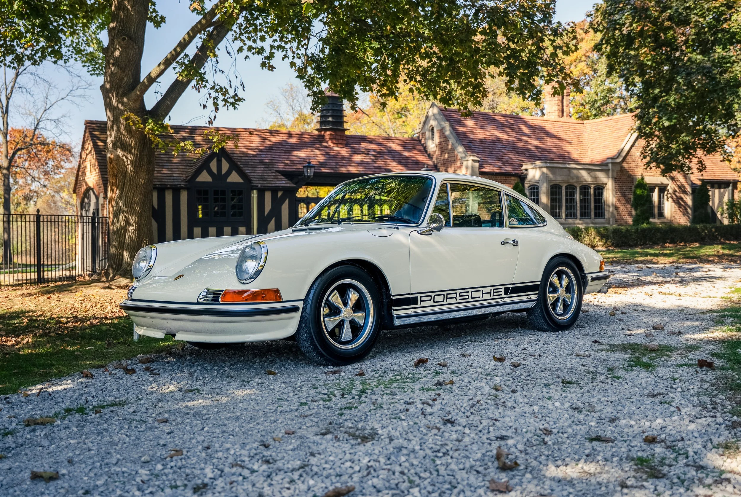 1970 Porsche 911E Coupe #0695-1.jpg