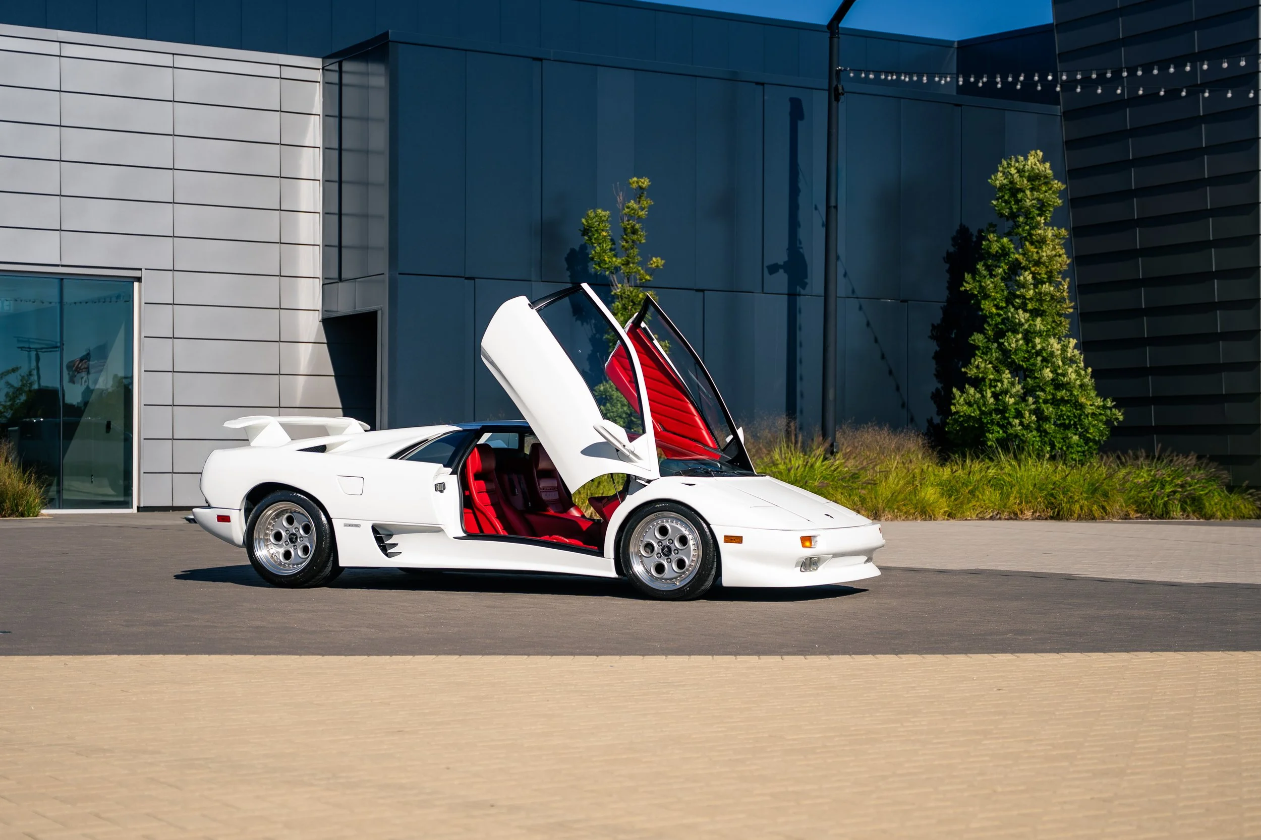 1991 Lamborghini Diable #2221 Advertising Photos-10.jpg