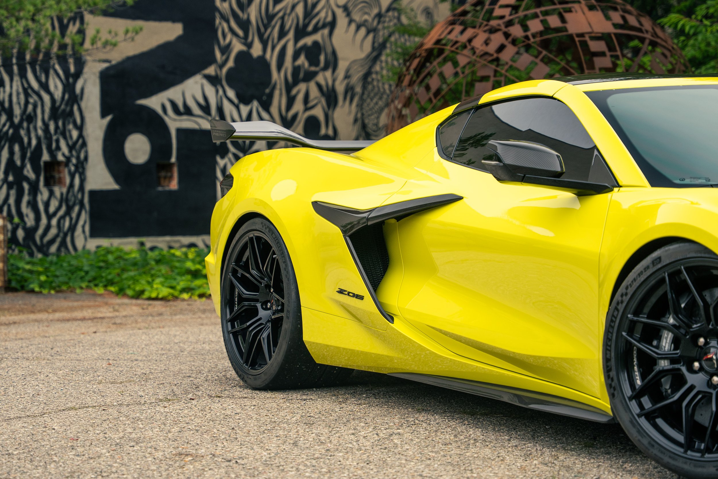 2024 Chevrolet Corvette Z06 #8544 Advertising Photos-25.jpg
