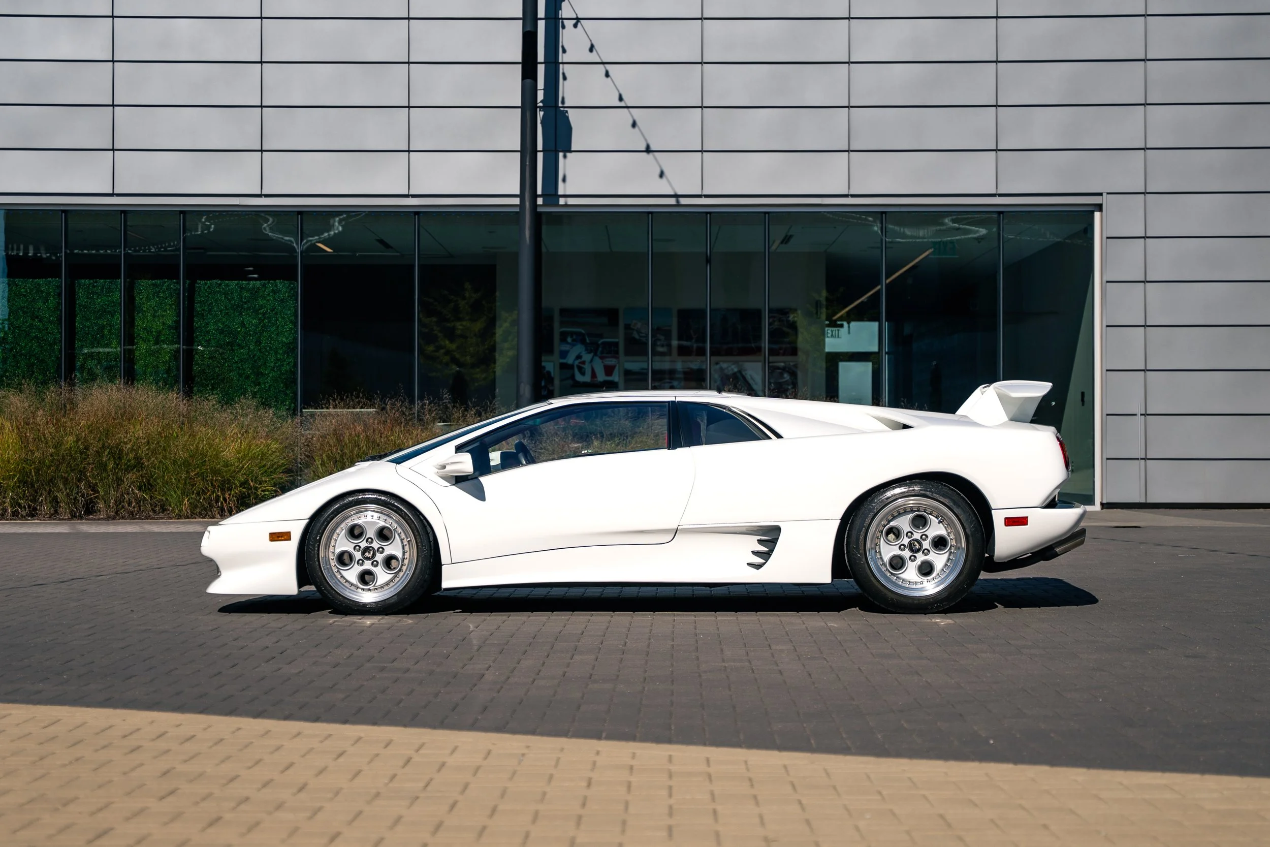 1991 Lamborghini Diable #2221 Advertising Photos-27.jpg