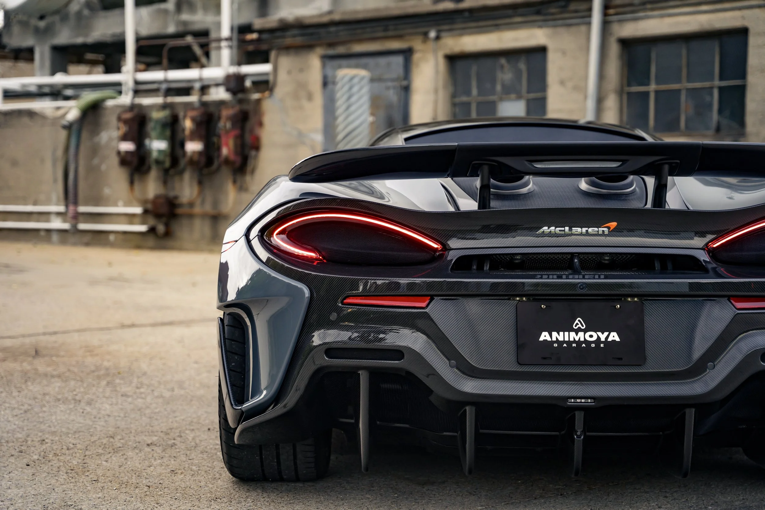 2019 McLaren 600LT #6907_Advertising Photos-19.jpg