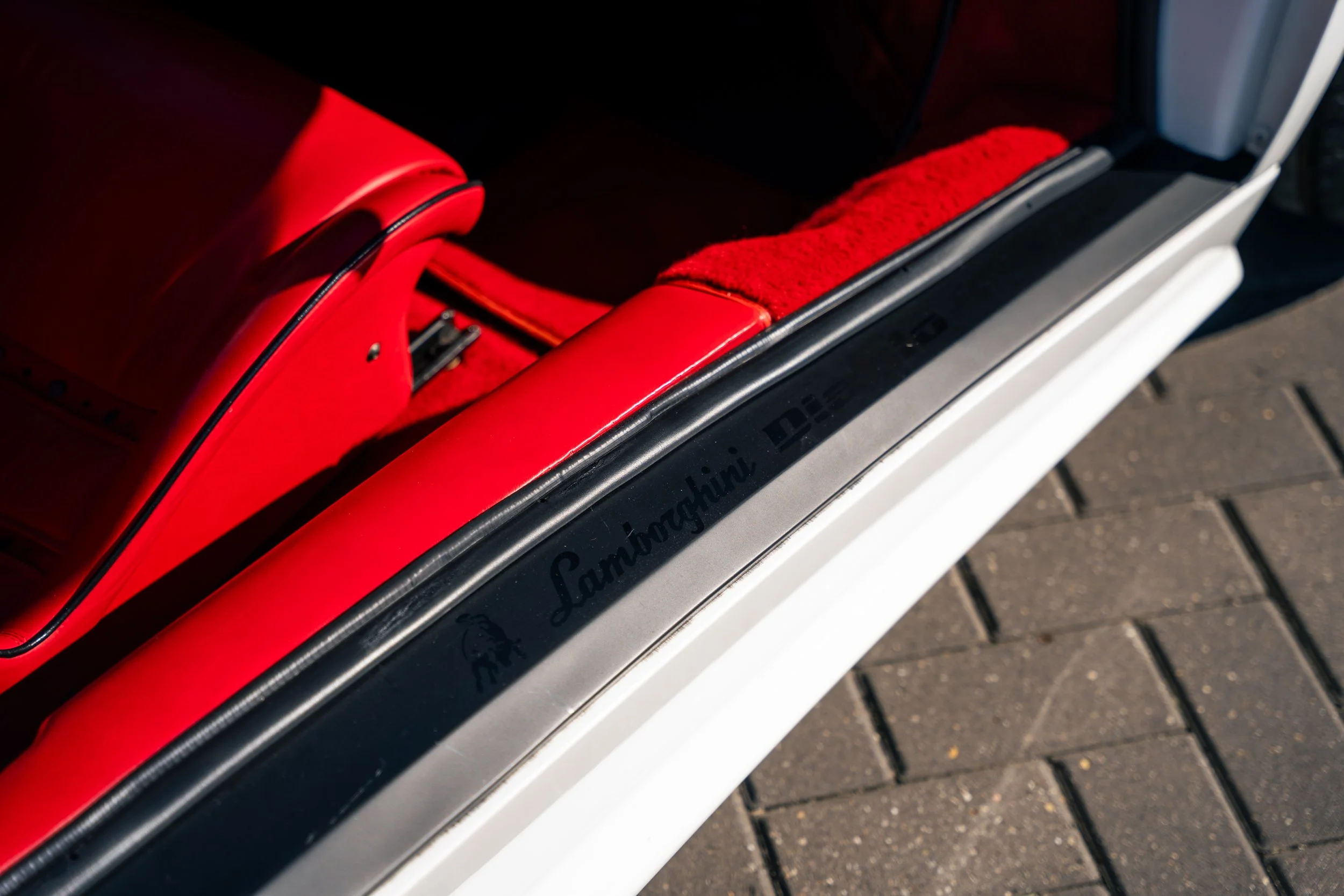 1991 Lamborghini Diable #2221 Advertising Photos-53.jpg