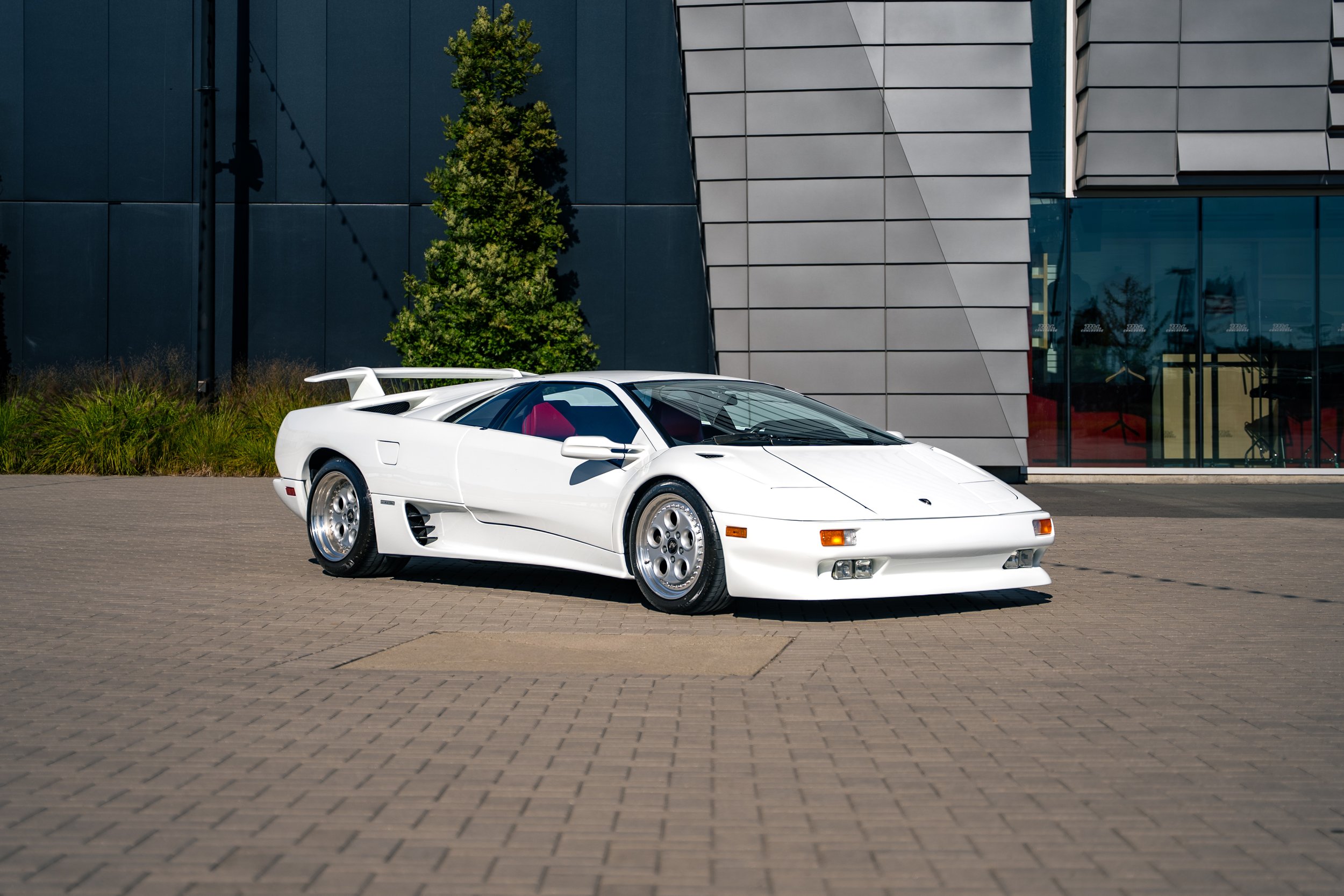 1991 Lamborghini Diable #2221 Advertising Photos-1.jpg