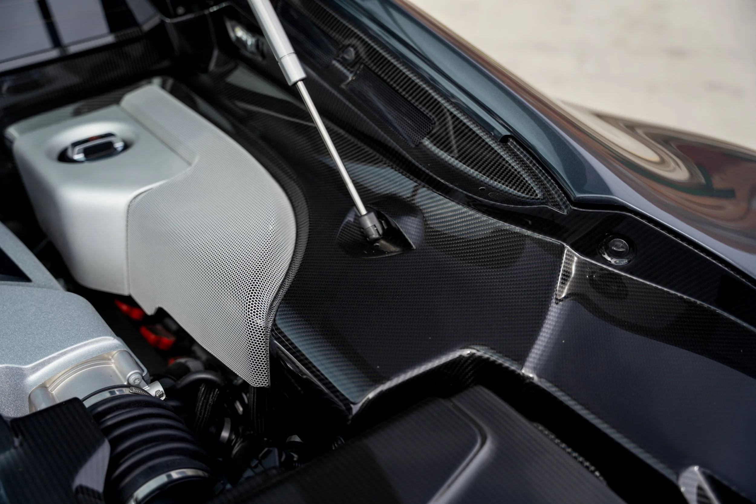 2015 Audi R8 V10 Plus #1946 Advertising-59.jpg