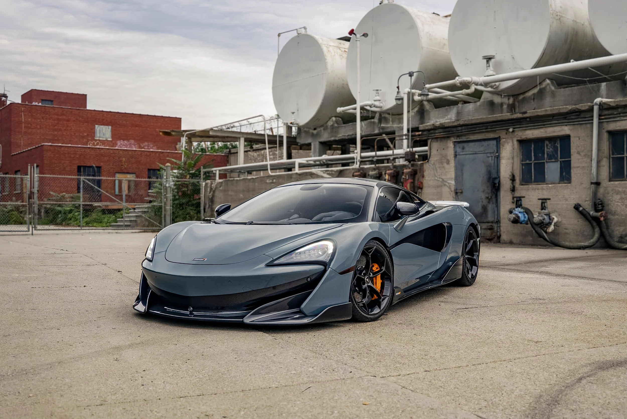 2019 McLaren 600LT #6907_Advertising Photos-3.jpg