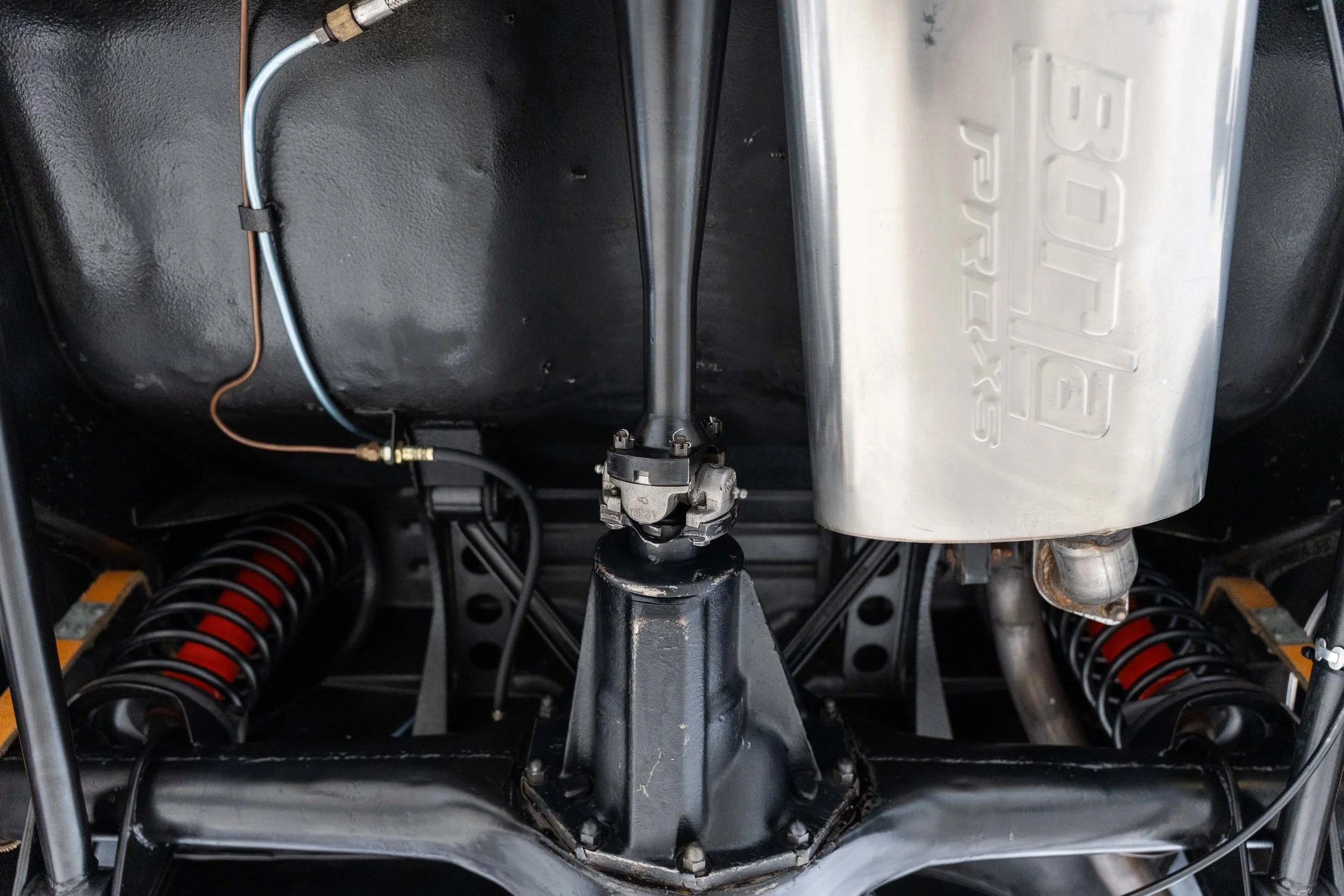 1964 Alfa Romeo 2600 Touring Spider #2676-30.jpg